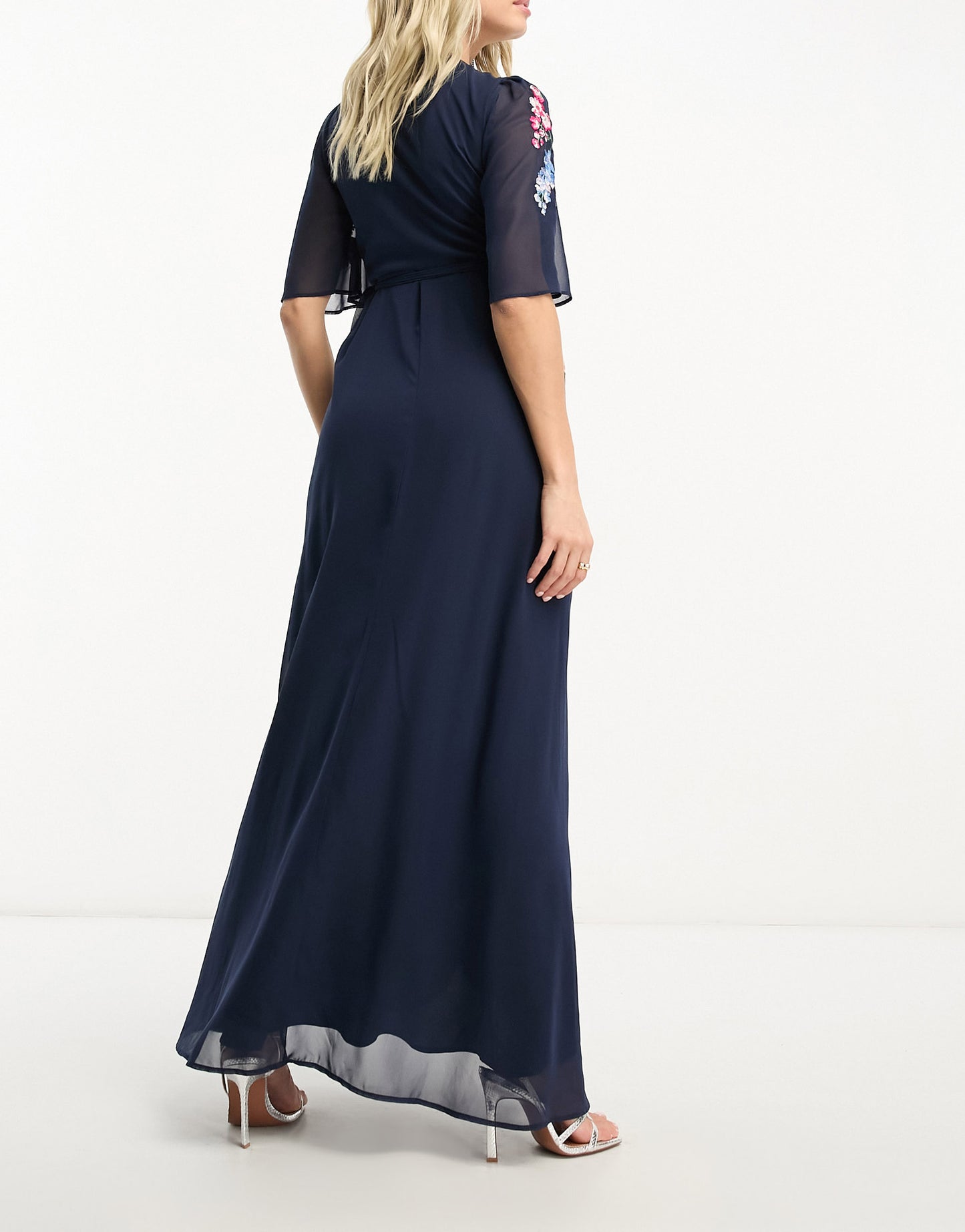 Hope & Ivy Maternity puff sleeve embroidered midi dress in navy