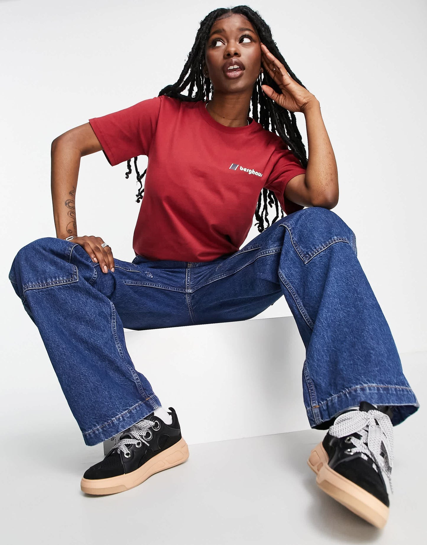 Berghaus Skyline Lhotse t-shirt in burgundy