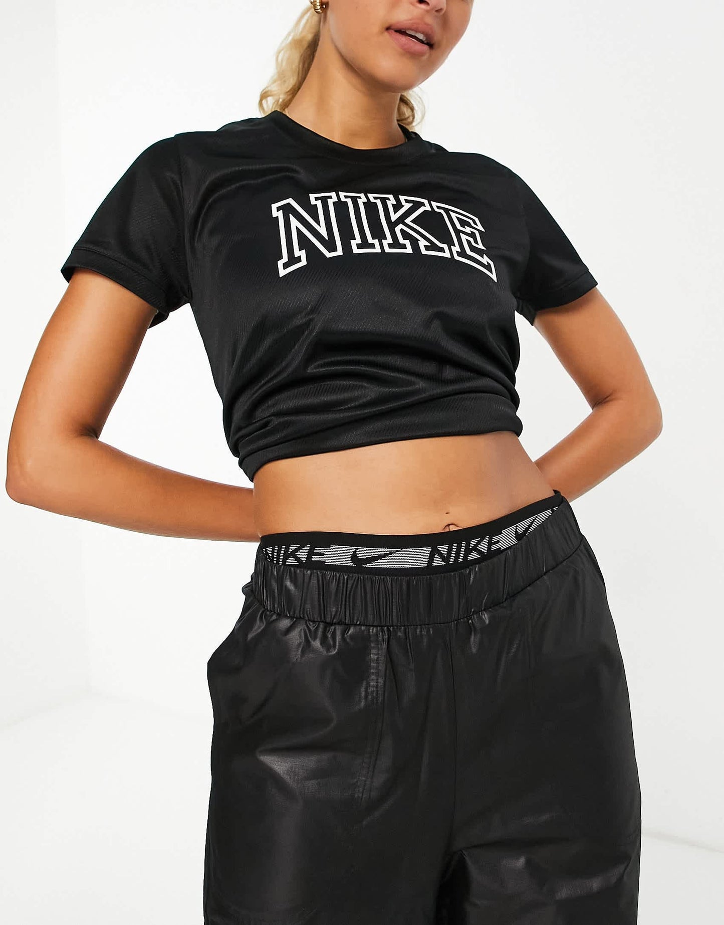 Nike Running Swoosh Run heritage logo t-shirt in black and white