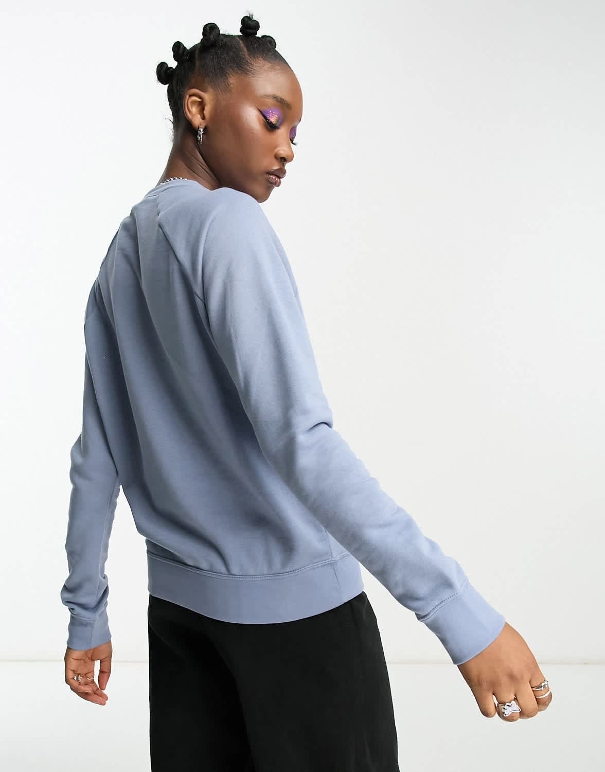 Nike Club essential fleece crew sweat in ashen slate