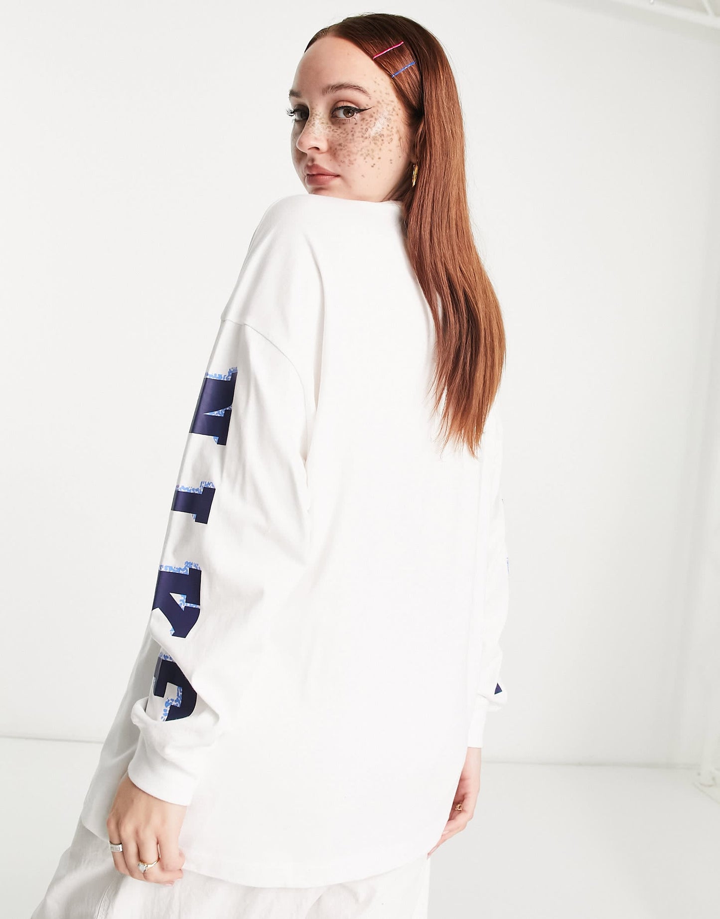 Nike Sportswear graphic long sleeve t-shirt in white