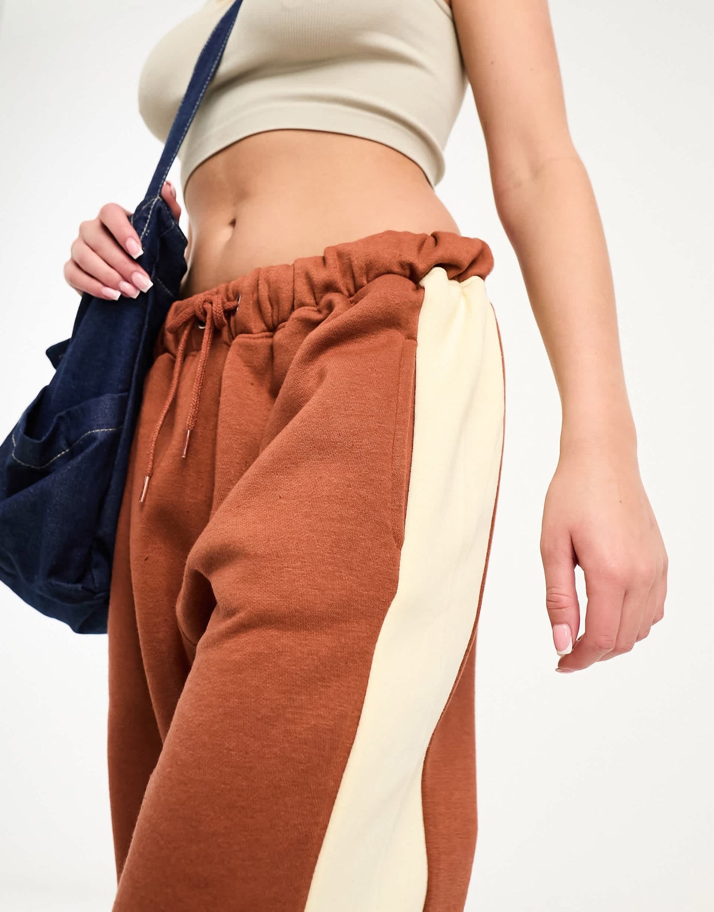 Daisy Street Active Landscape joggers in brown