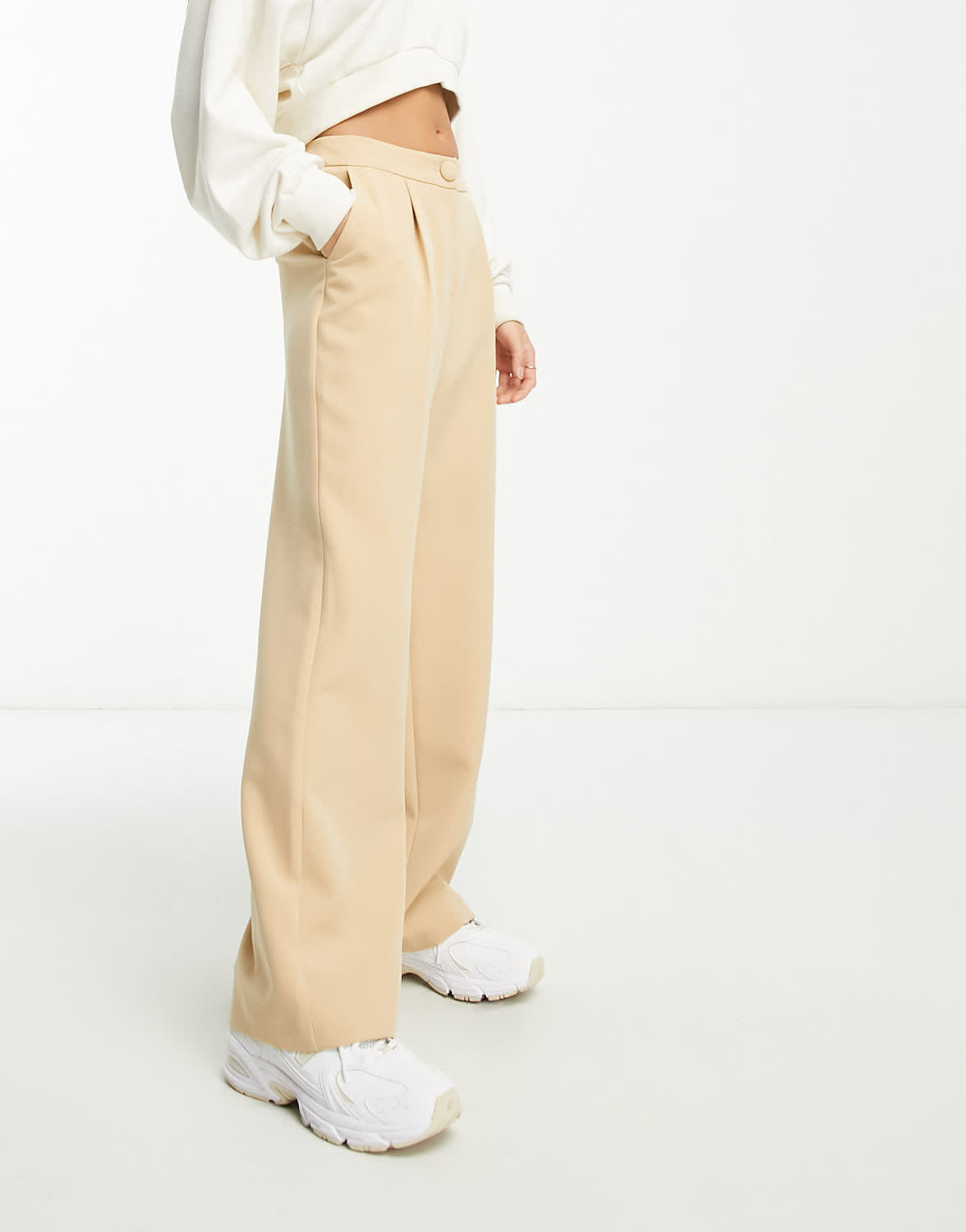Miss Selfridge Petite slouchy dad trouser in stone