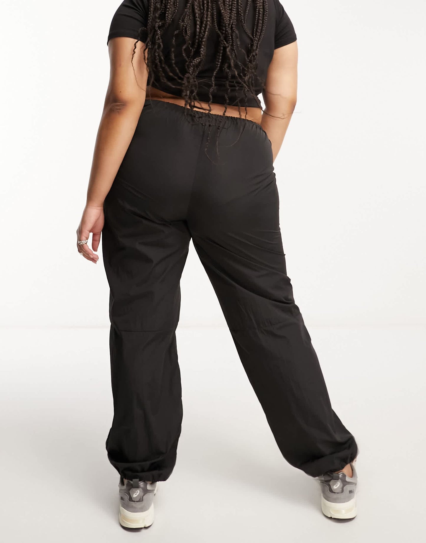 Heartbreak Plus parachute wide leg trousers in black