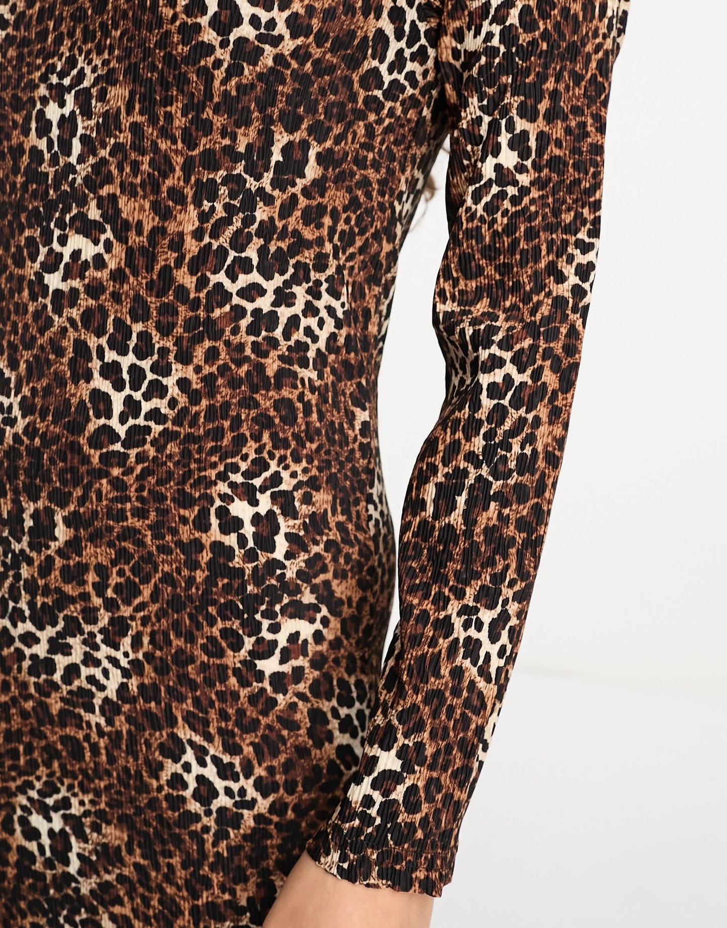 Urban Threads Petite plisse midi smock dress in leopard