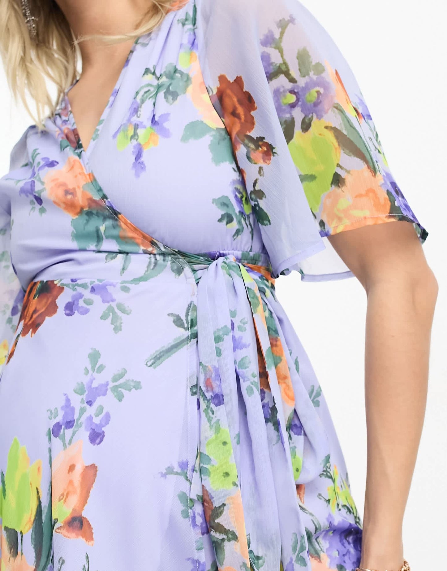 Hope & Ivy Maternity flutter sleeve wrap midaxi dress in lilac floral