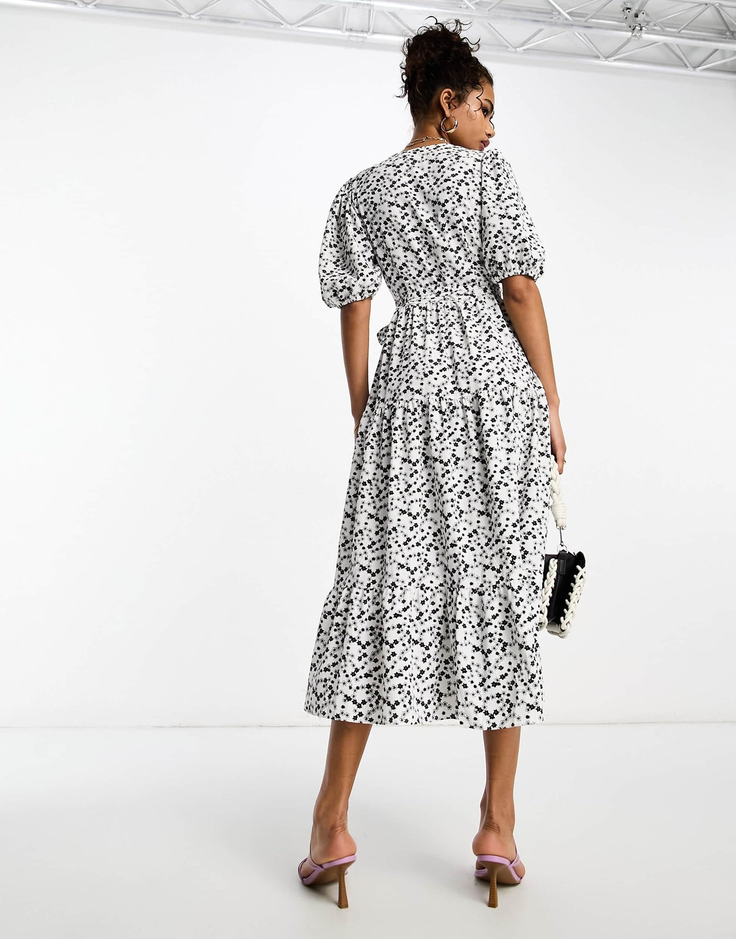 Glamorous short sleeve tie waist wrap maxi dress in black white ditsy