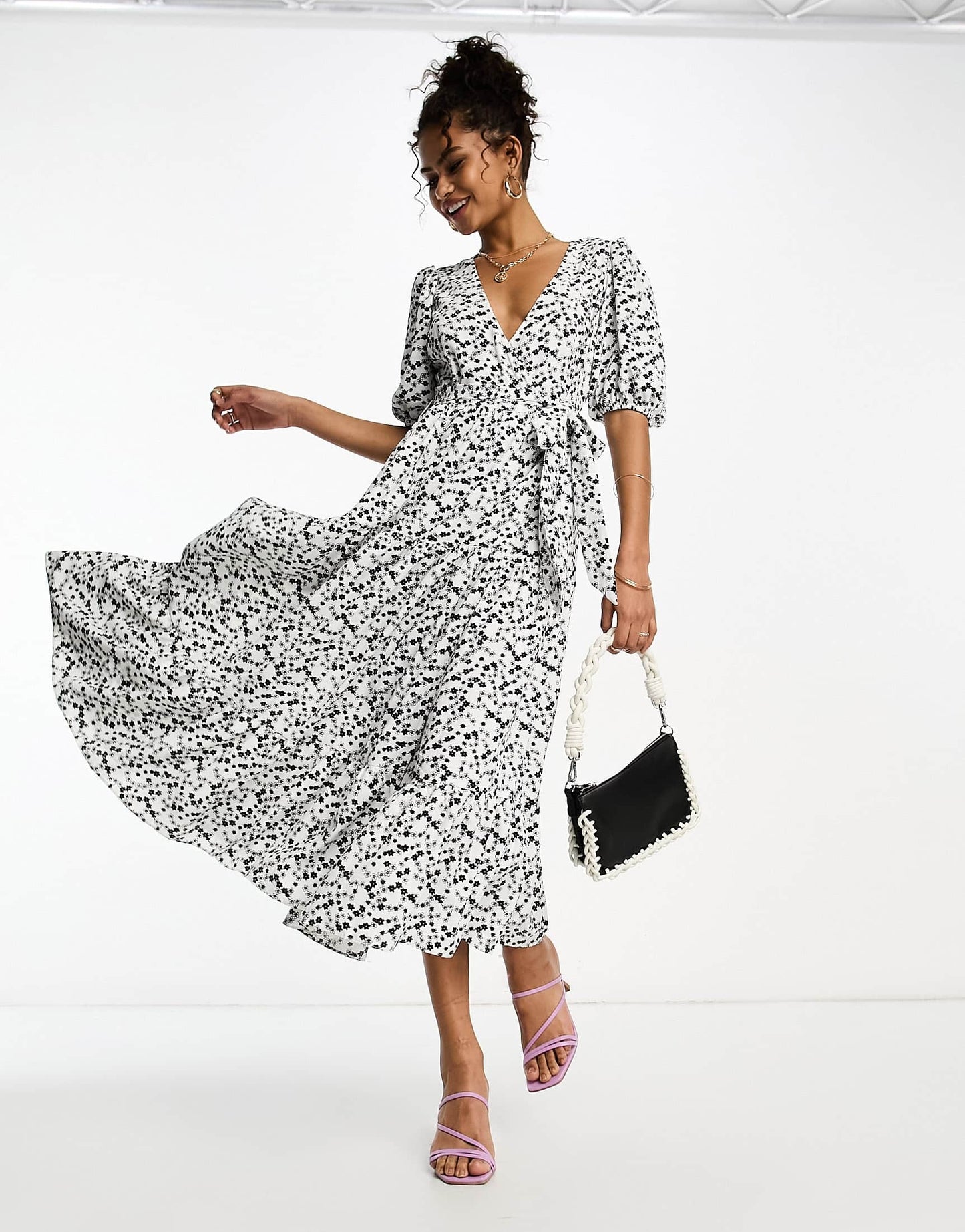 Glamorous short sleeve tie waist wrap maxi dress in black white ditsy