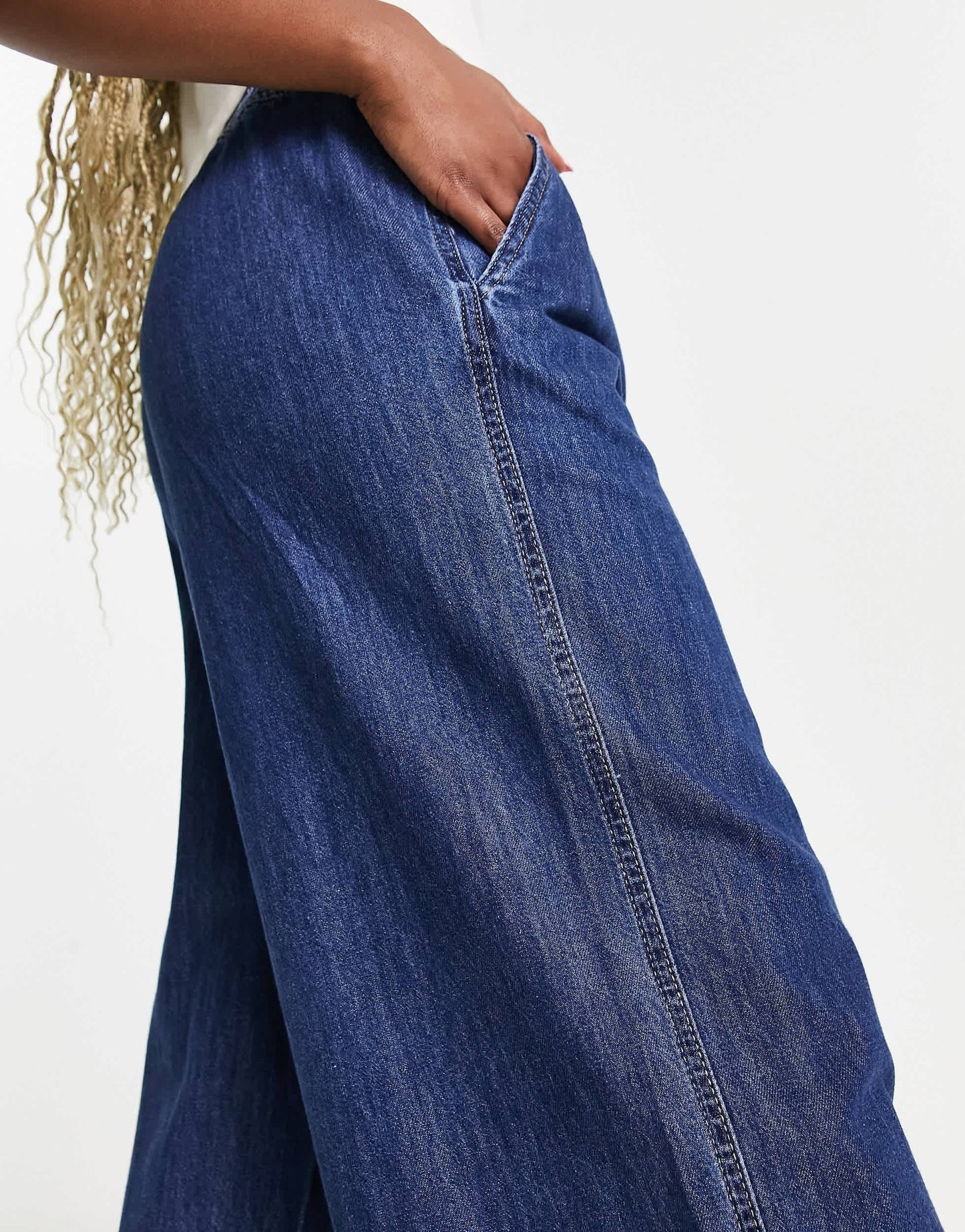 Signature 8 oversized slouchy denim jean in dark wash