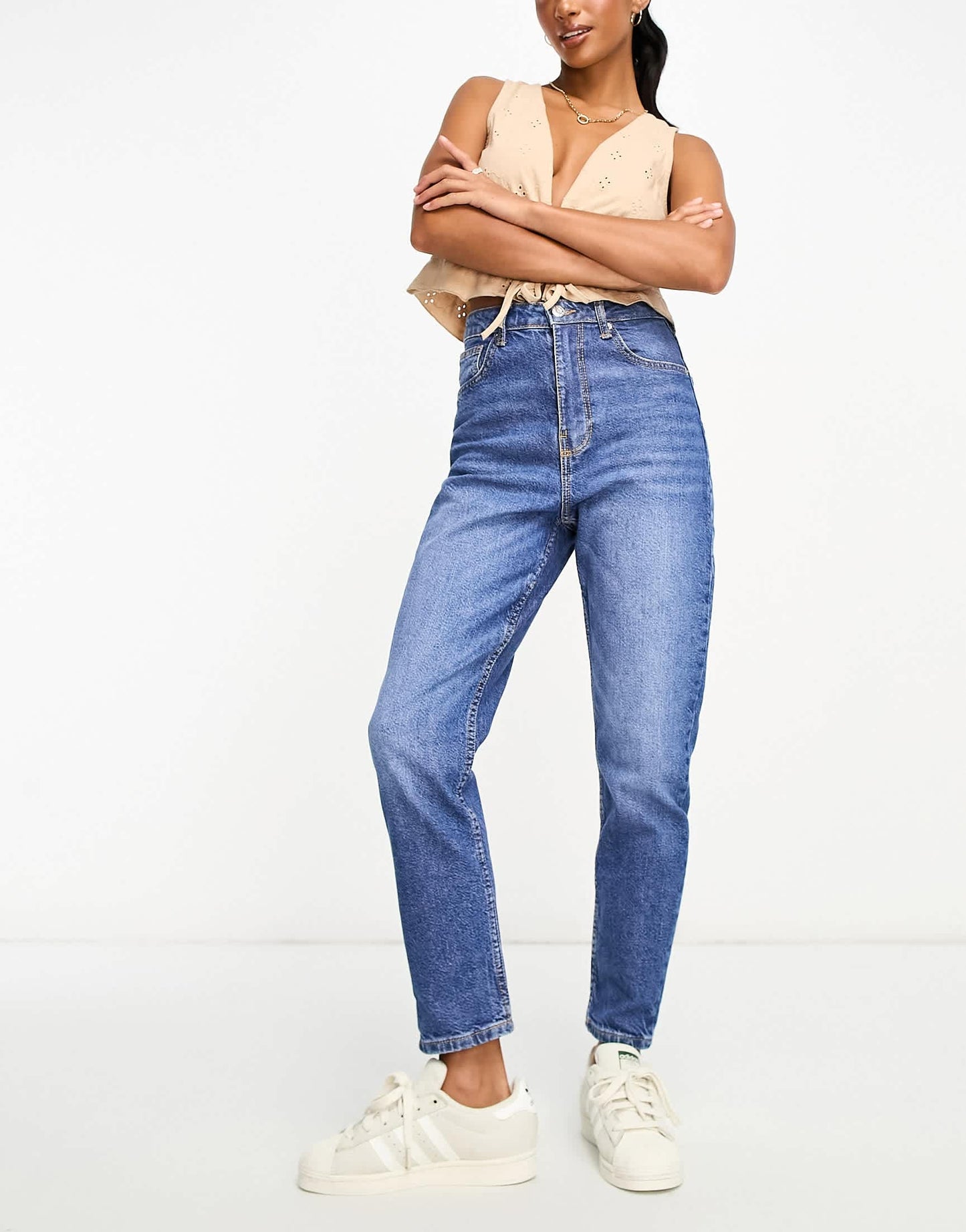 Bershka Petite comfort fit mom jean in mid blue