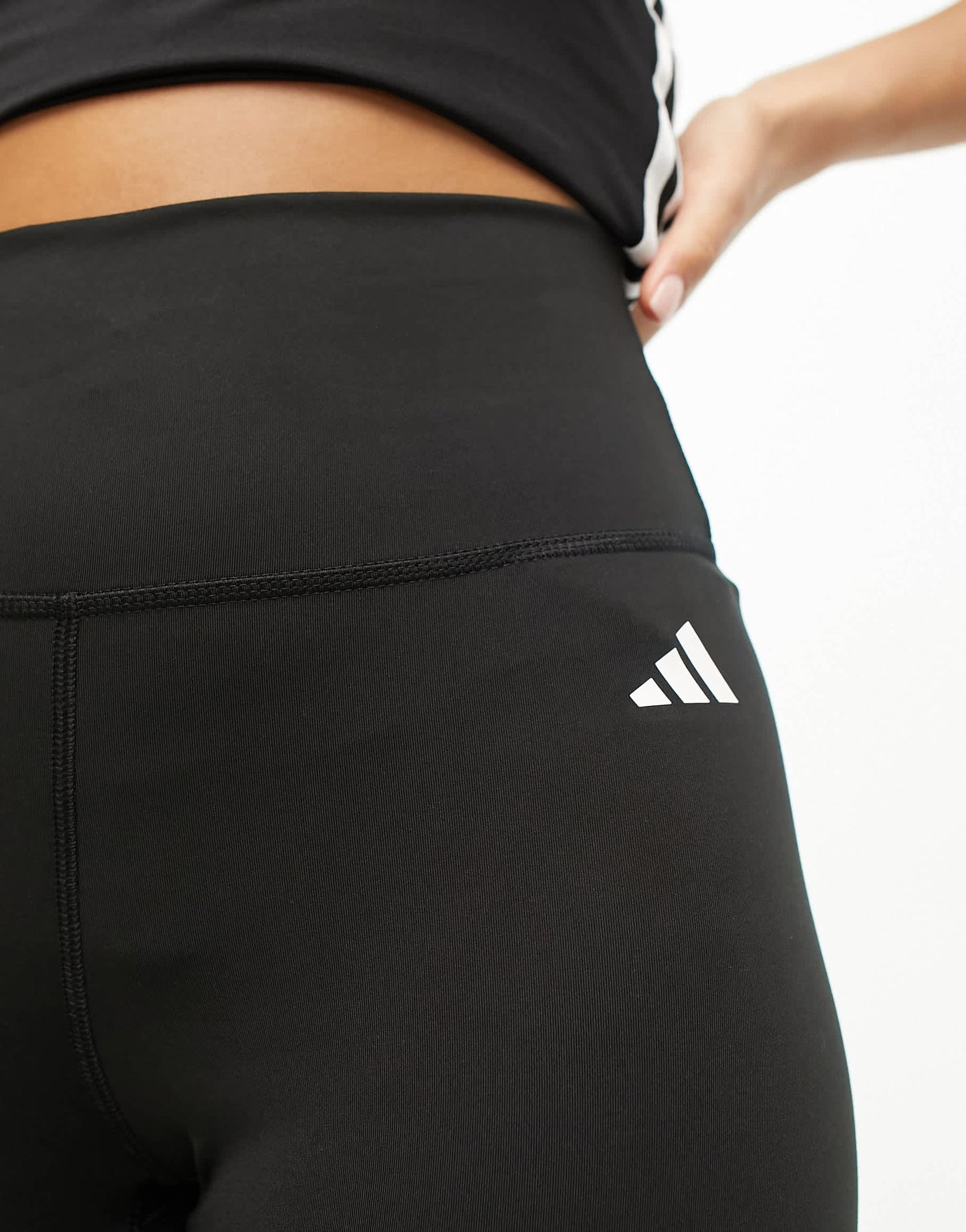 adidas Training essential 7/8 leggings in black