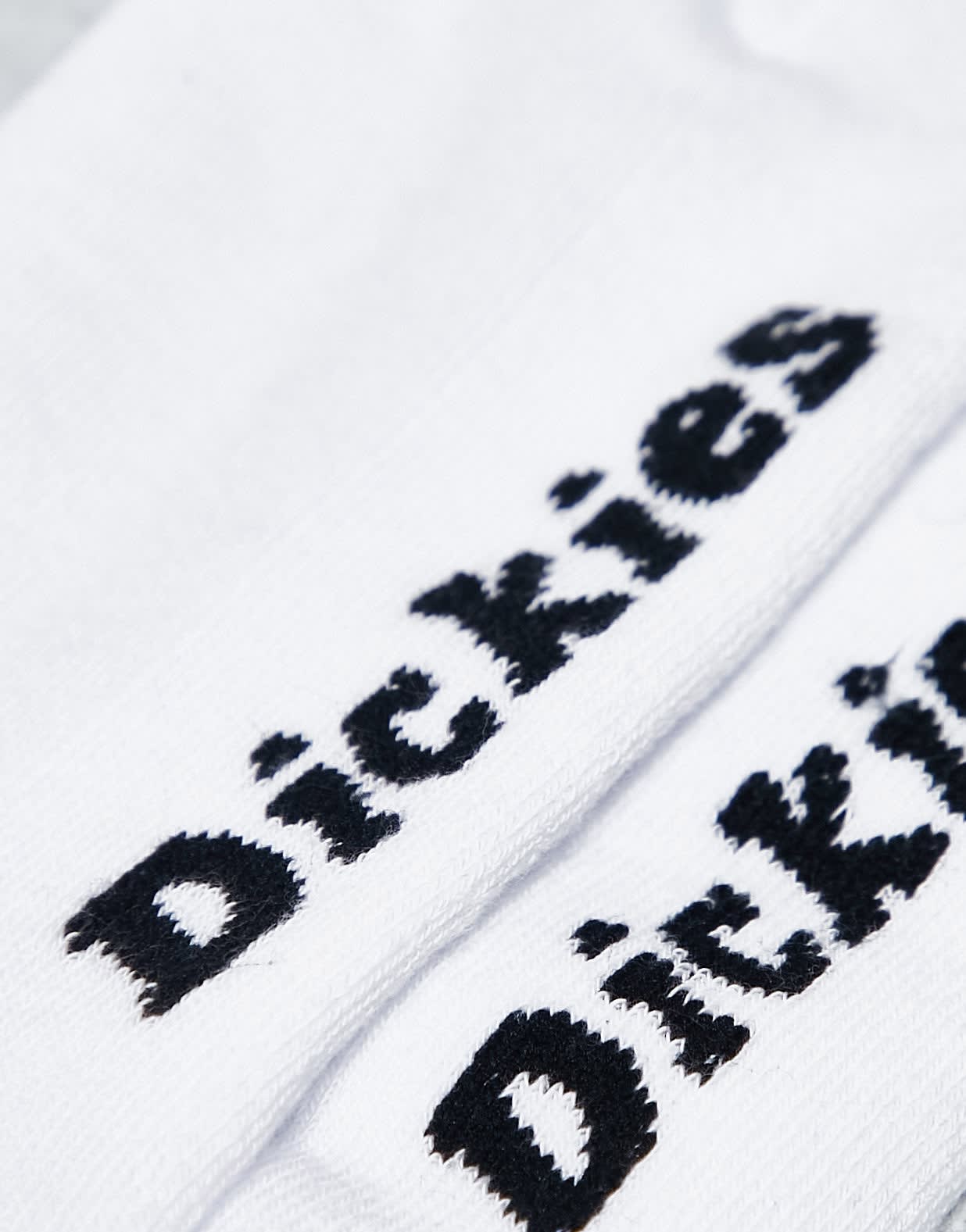 Dickies lutak sports socks in white