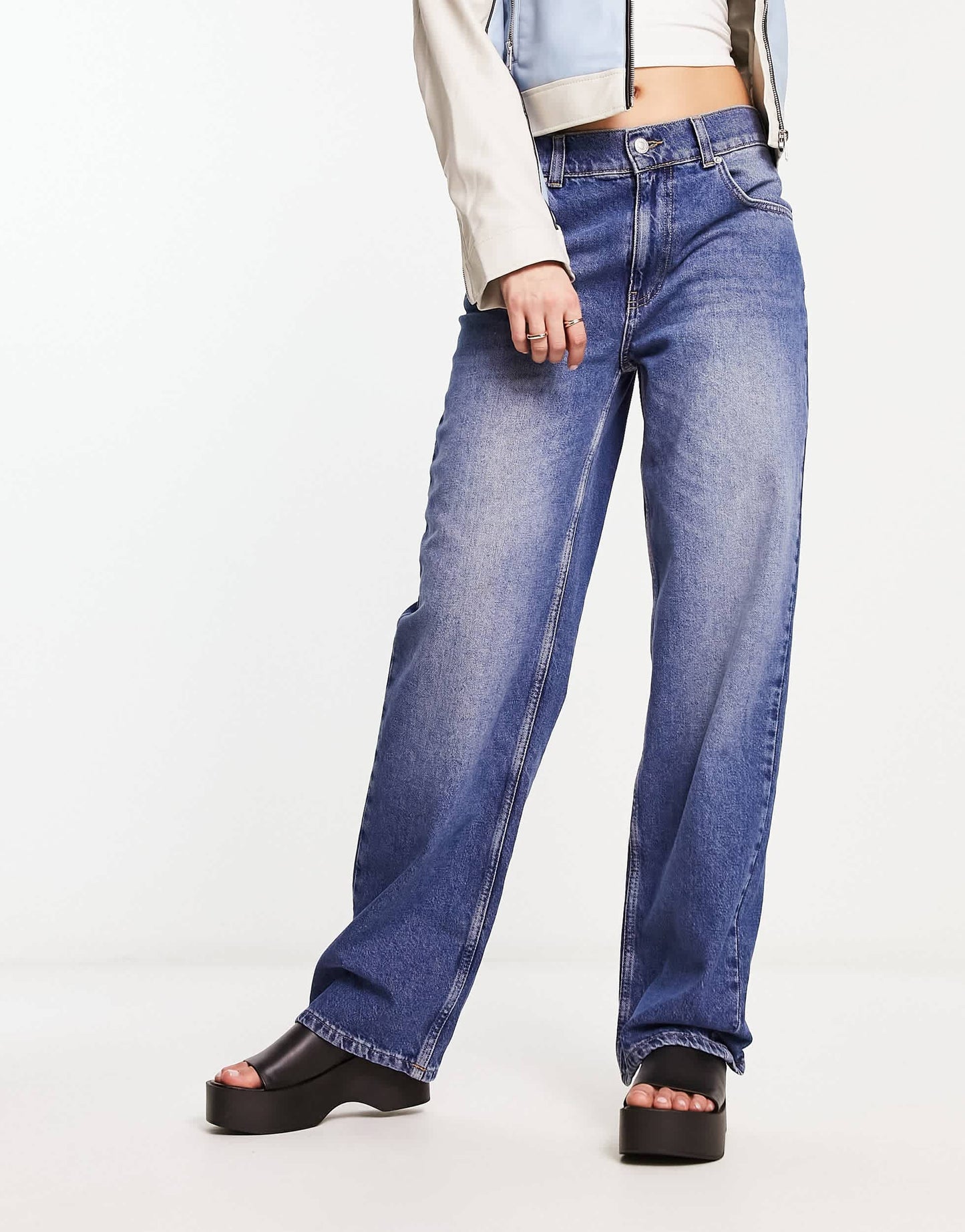 ASOS DESIGN baggy jeans in blue