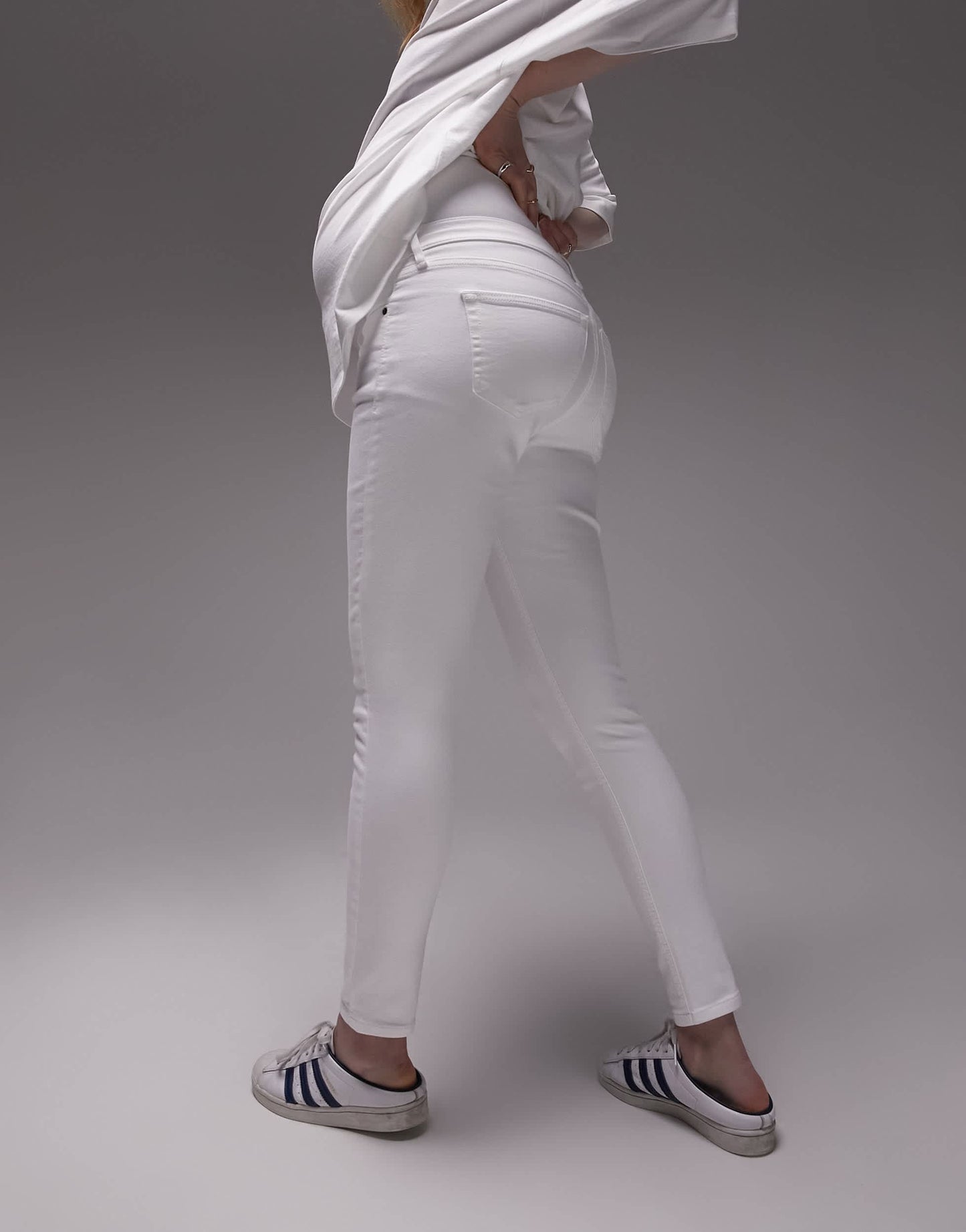 Topshop Maternity Jamie high rise overbump jeans in white