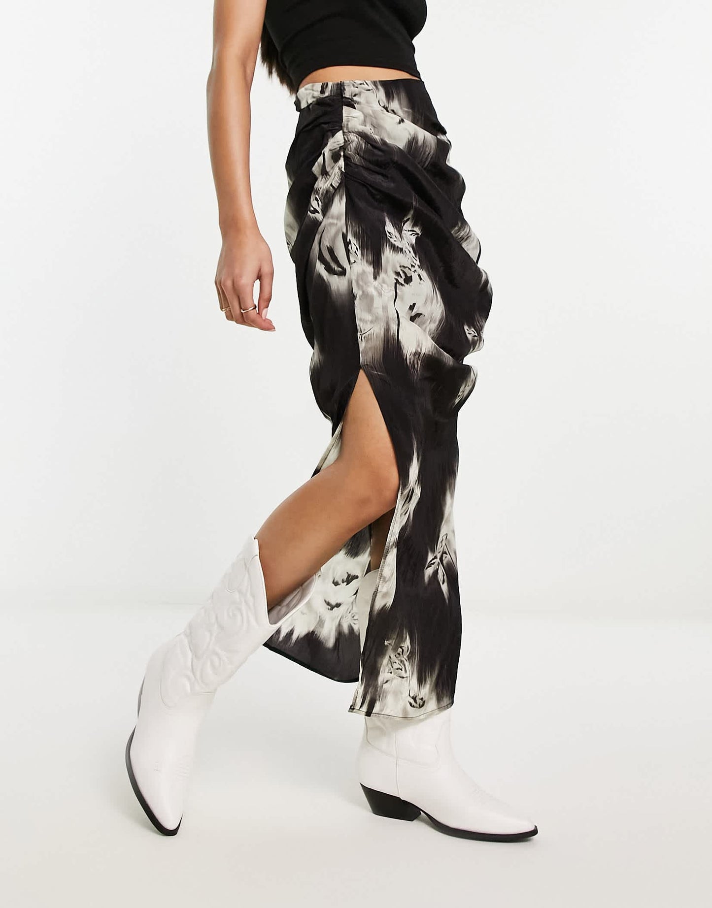Urban Revivo printed satin slip midi skirt in black