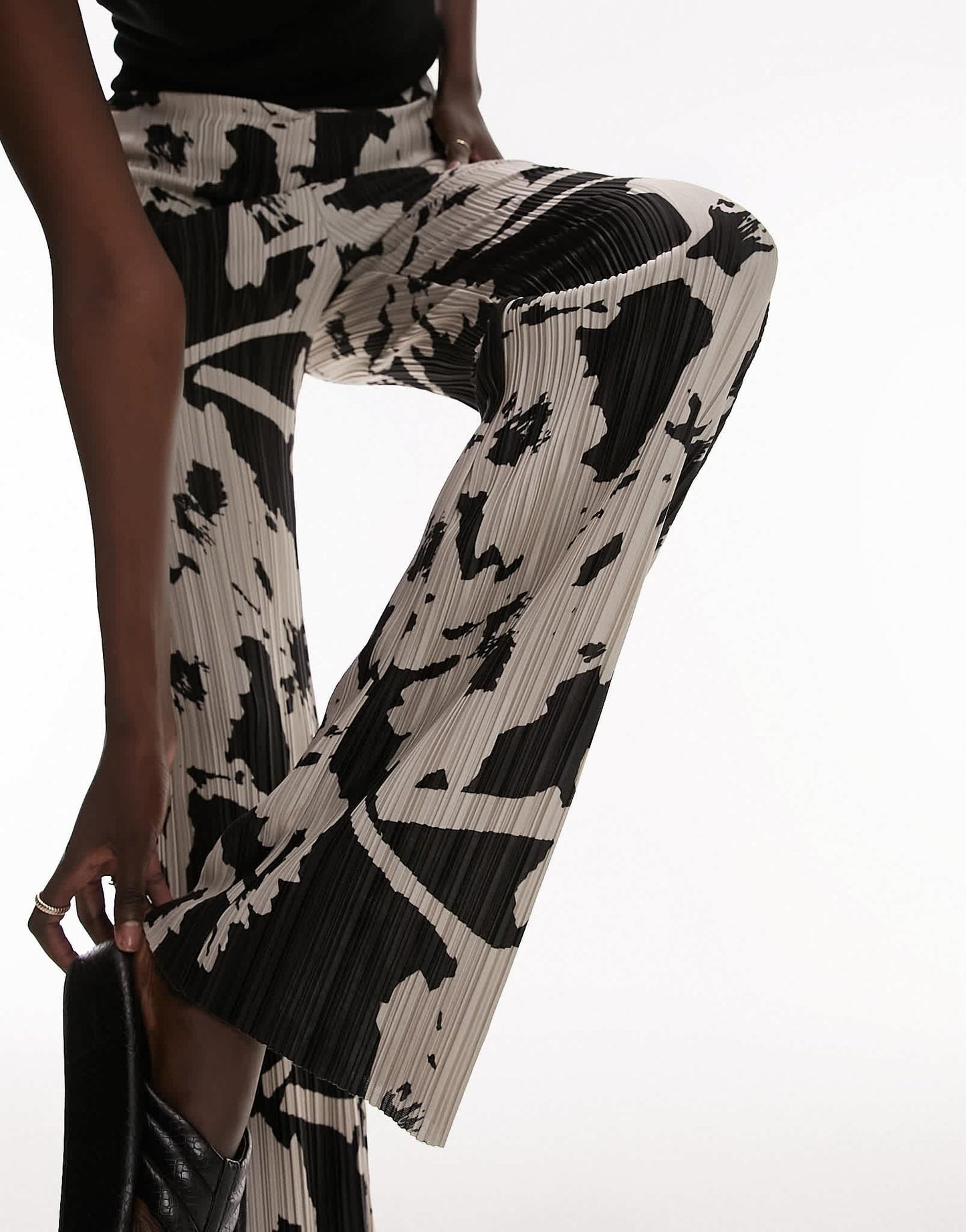 Topshop Tall floral printed plisse straight leg trouser in mono