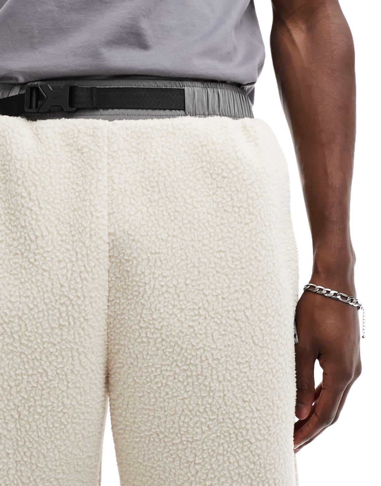 Nike Trend winter fleece joggers cream and grey