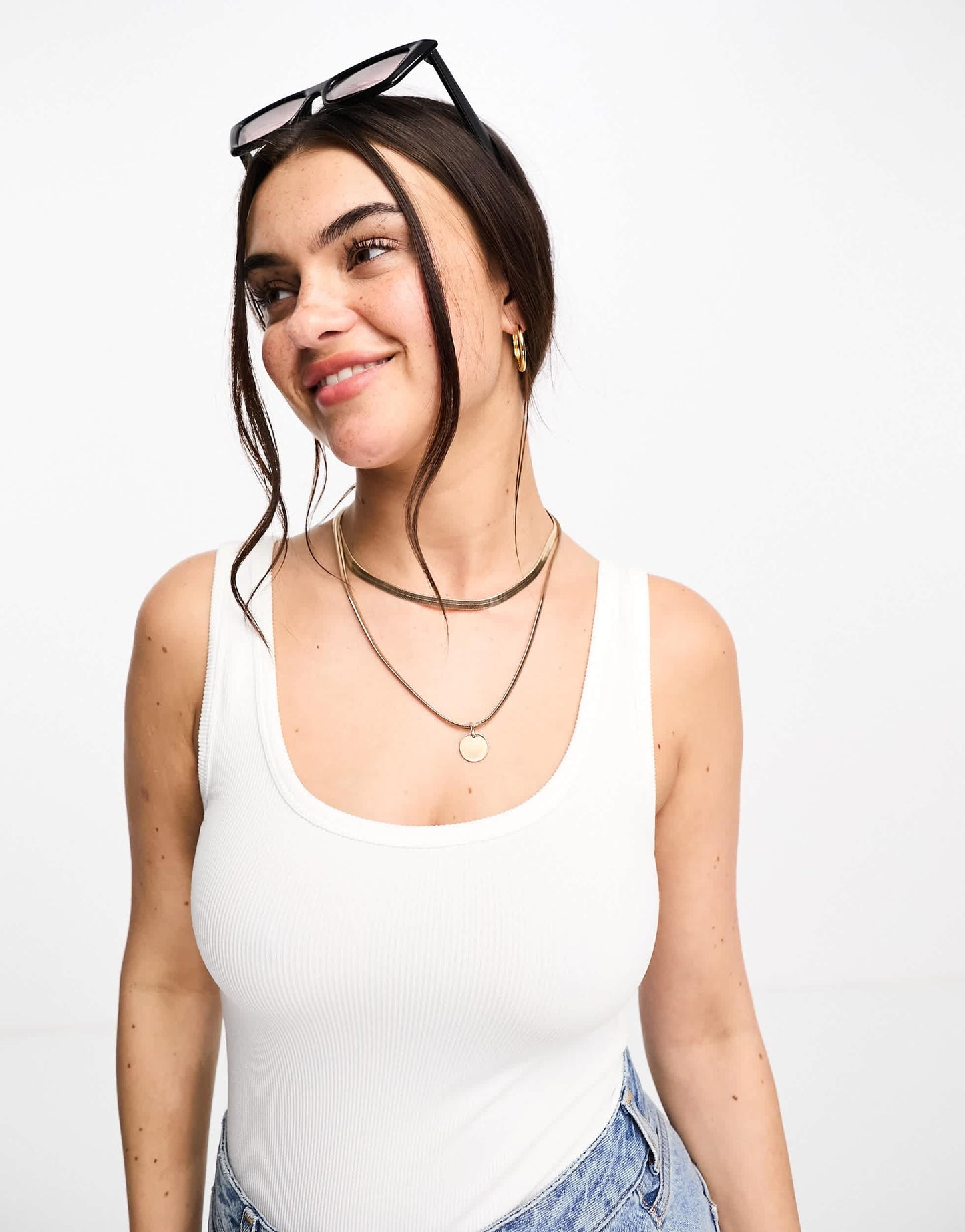 Stradivarius scoop neck ribbed body in white
