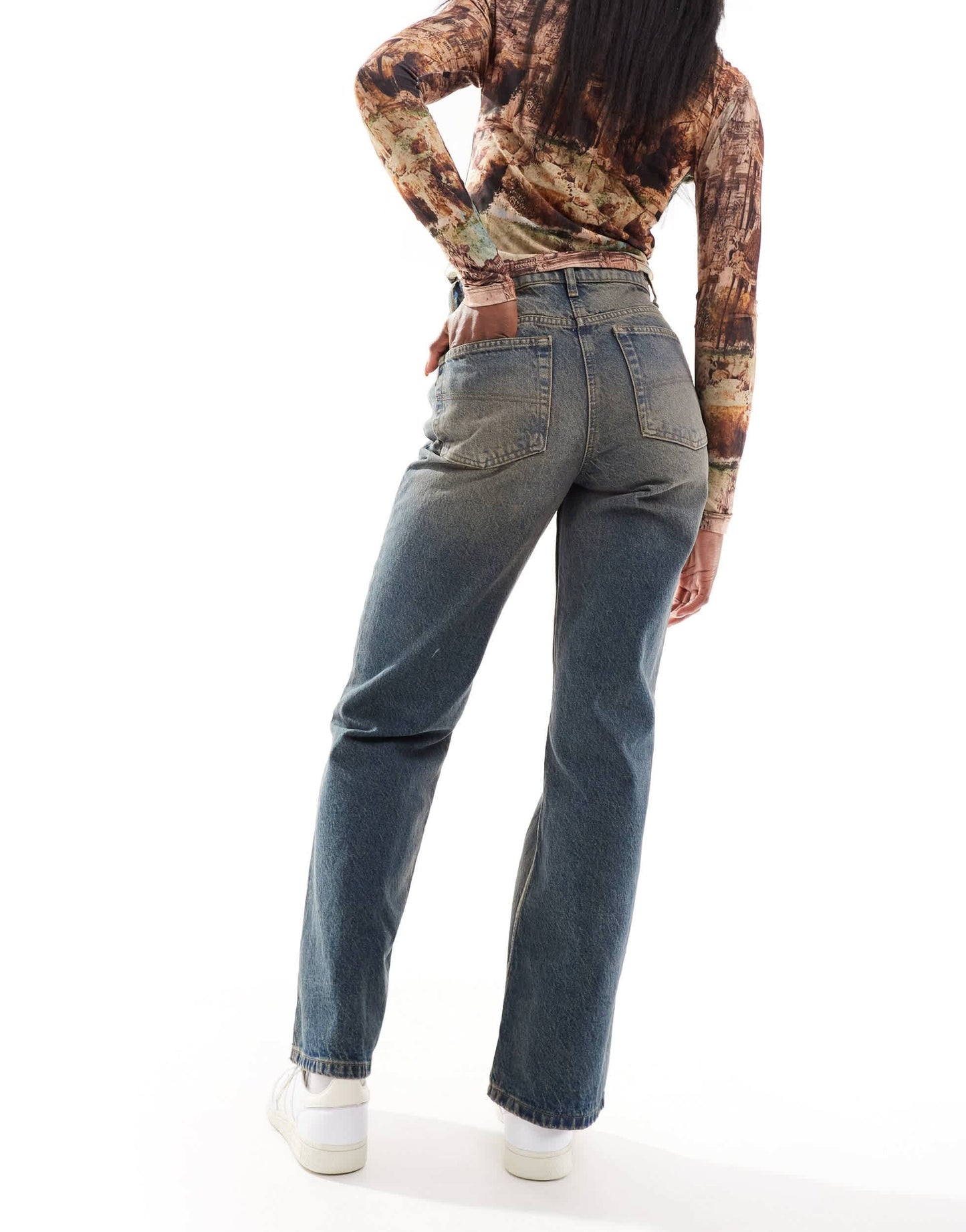 COLLUSION mid rise relaxed flare jeans in dirty wash - MBLUE