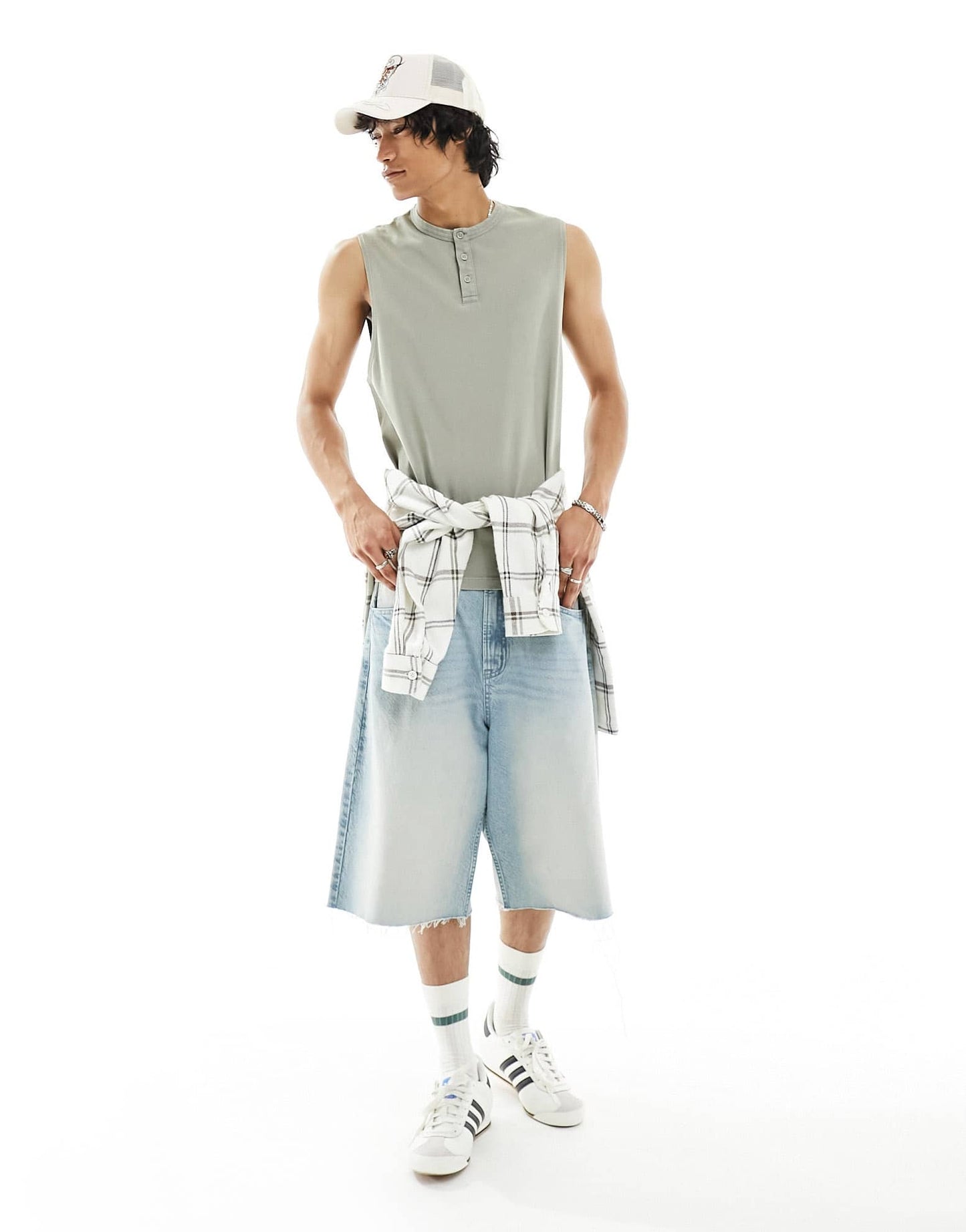 ASOS DESIGN vest in vintage wash with button detail