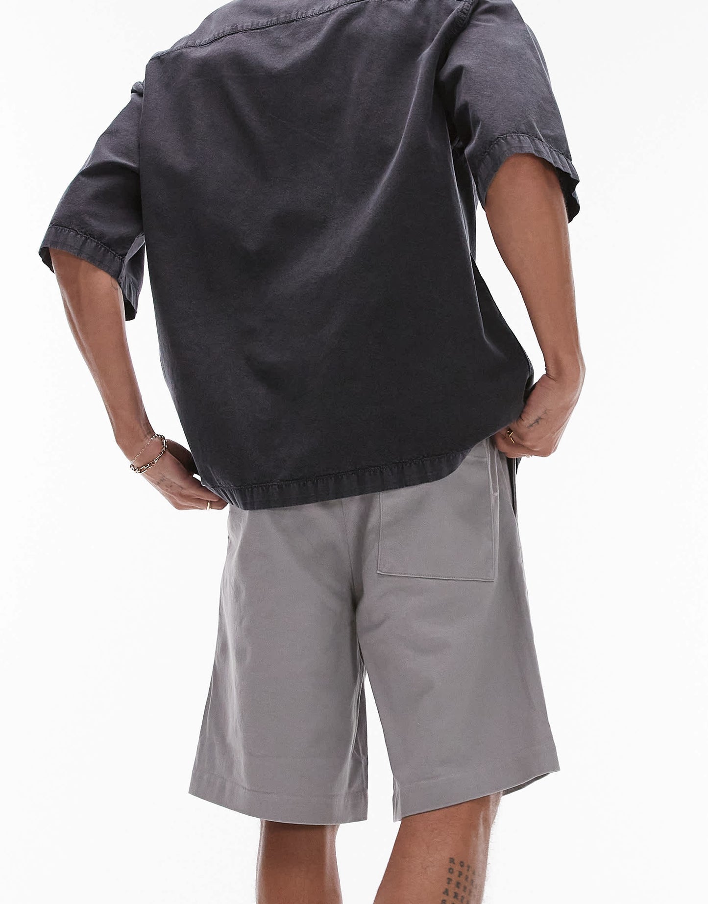 Topman relaxed chino shorts with elasticated wb in grey