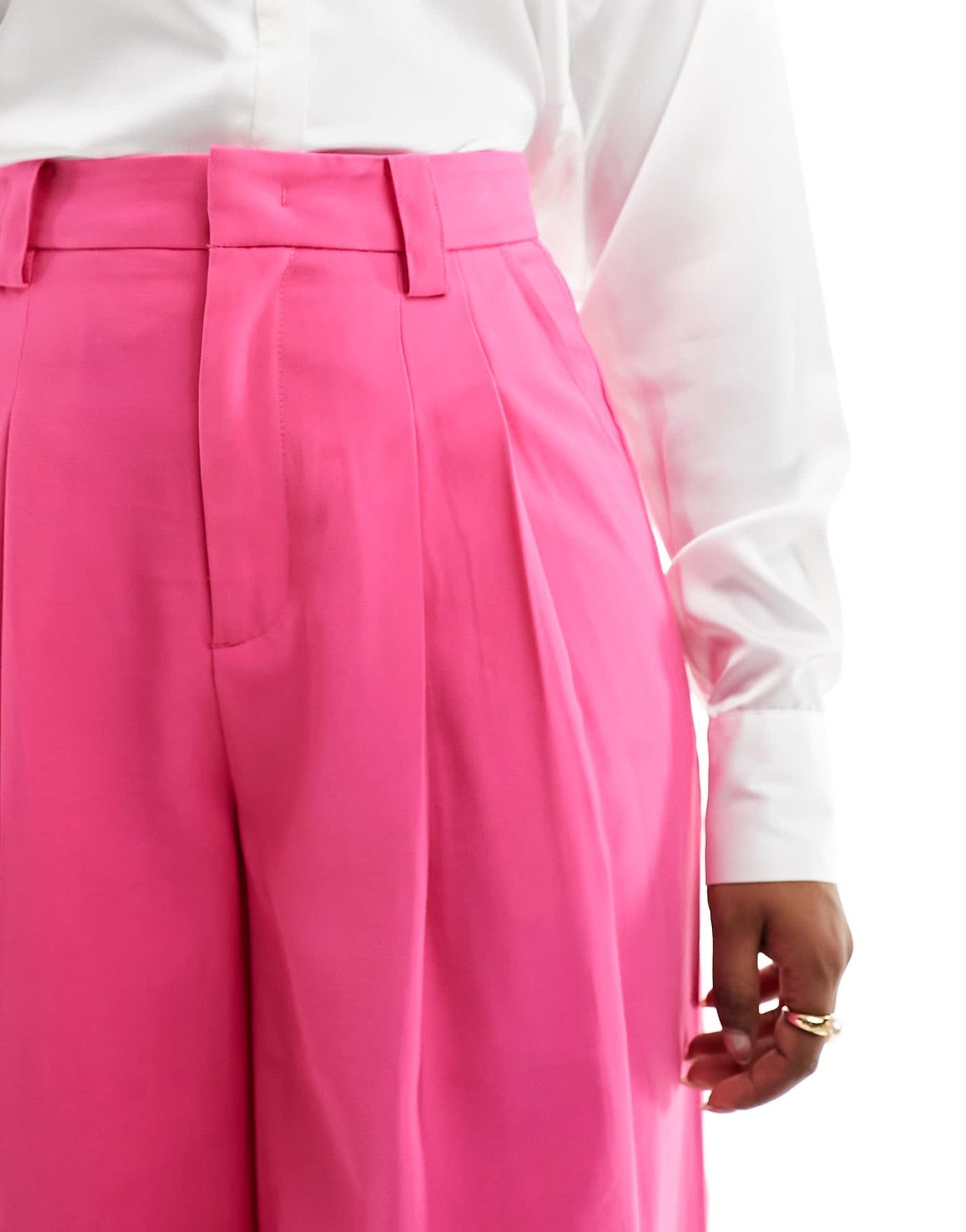 Urban Revivo wide leg tailored trousers in bright pink