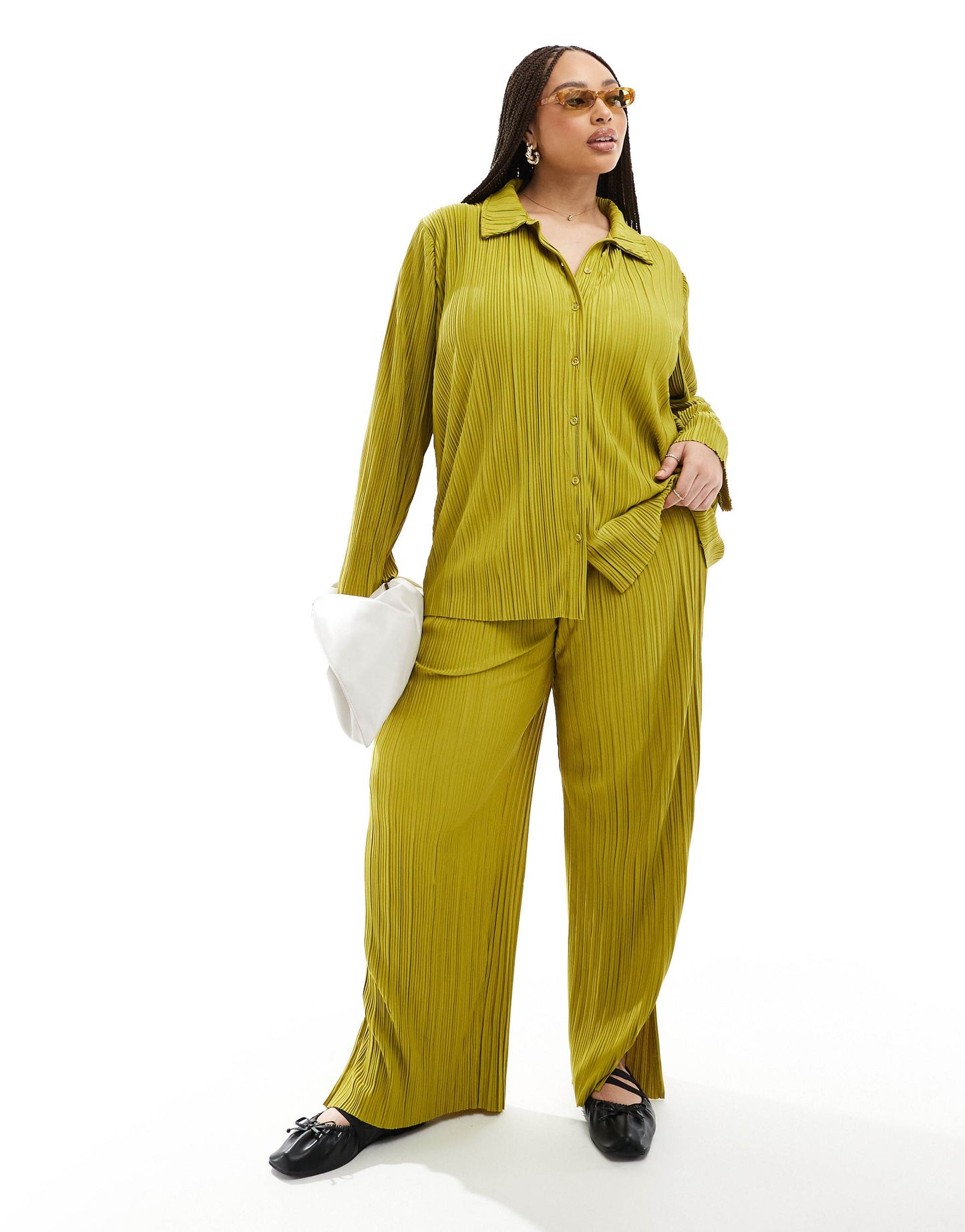 ONLY Curve exclusive plisse shirt co-ord in green