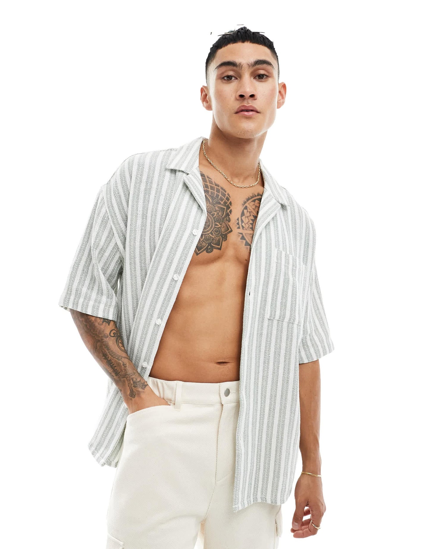 New Look short sleeve textured shirt in green stripe