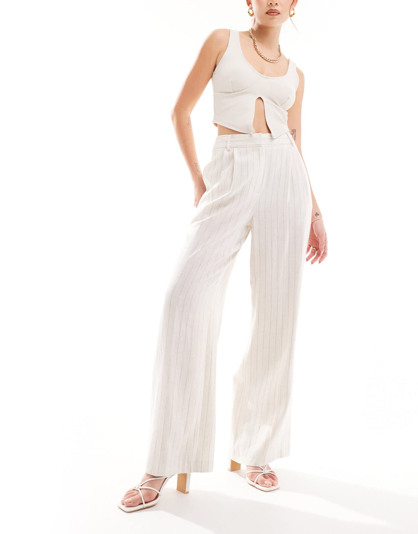 New Look linen look wide leg trouser in stripe pattern