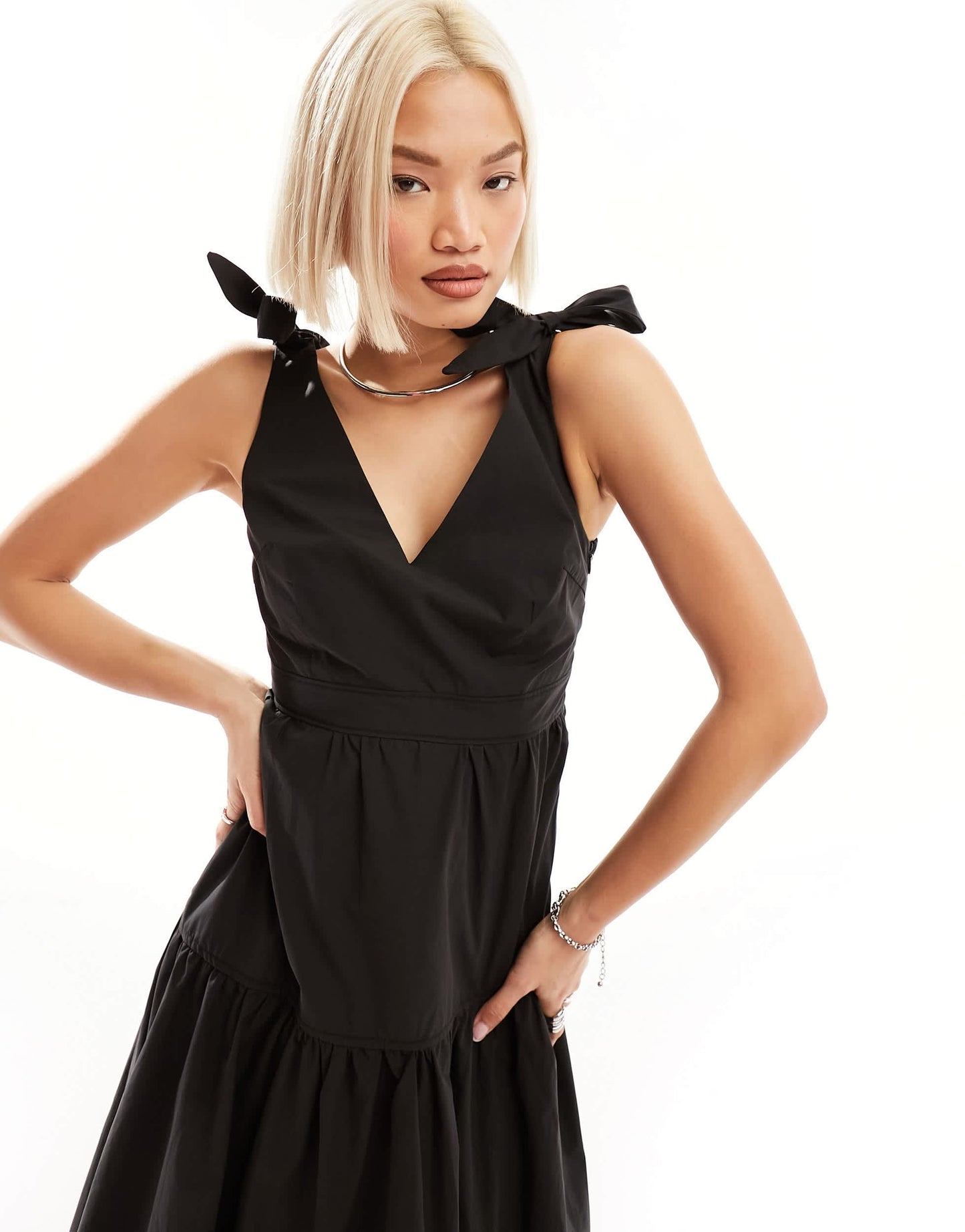 Urban Revivo v-neck tie shoulder cami midi dress in black