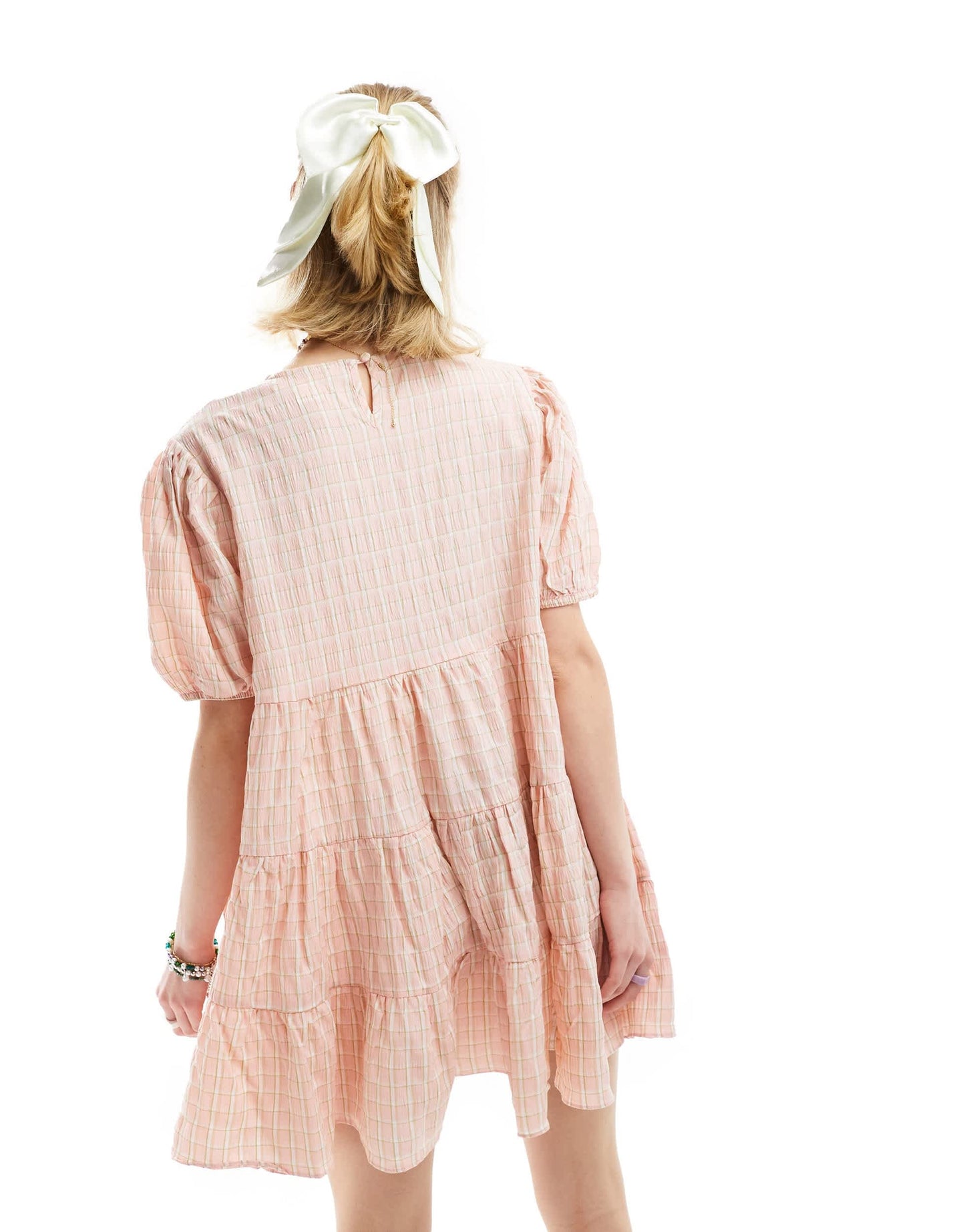 Glamorous short sleeve pleated smock dress in seersucker pink check