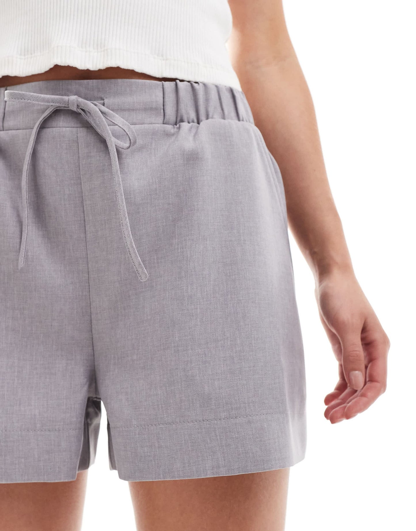 ASOS DESIGN Petite tailored pull on short in grey