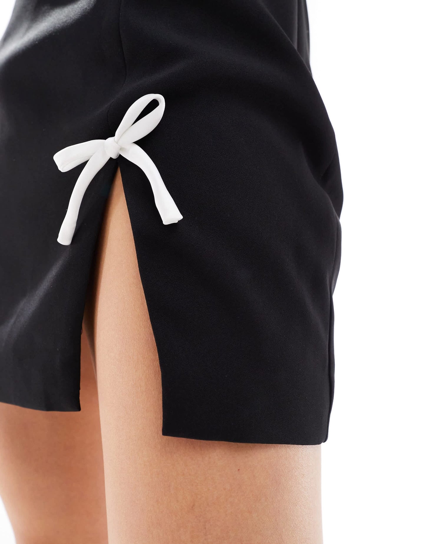 Kaiia exclusive sleeveless contrast bow detail thigh split mini dress in black