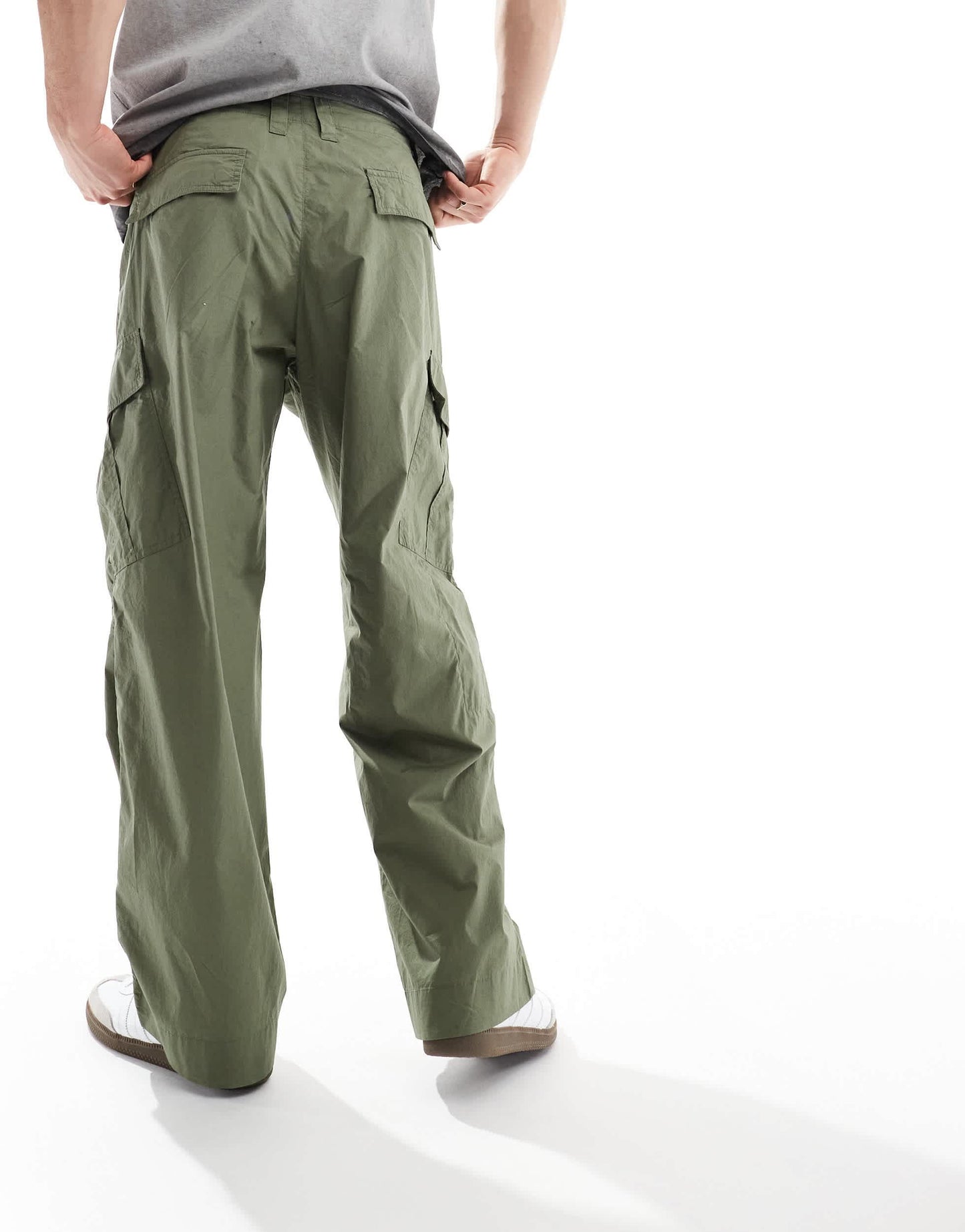 AllSaints Verge straight leg cargo trousers in khaki