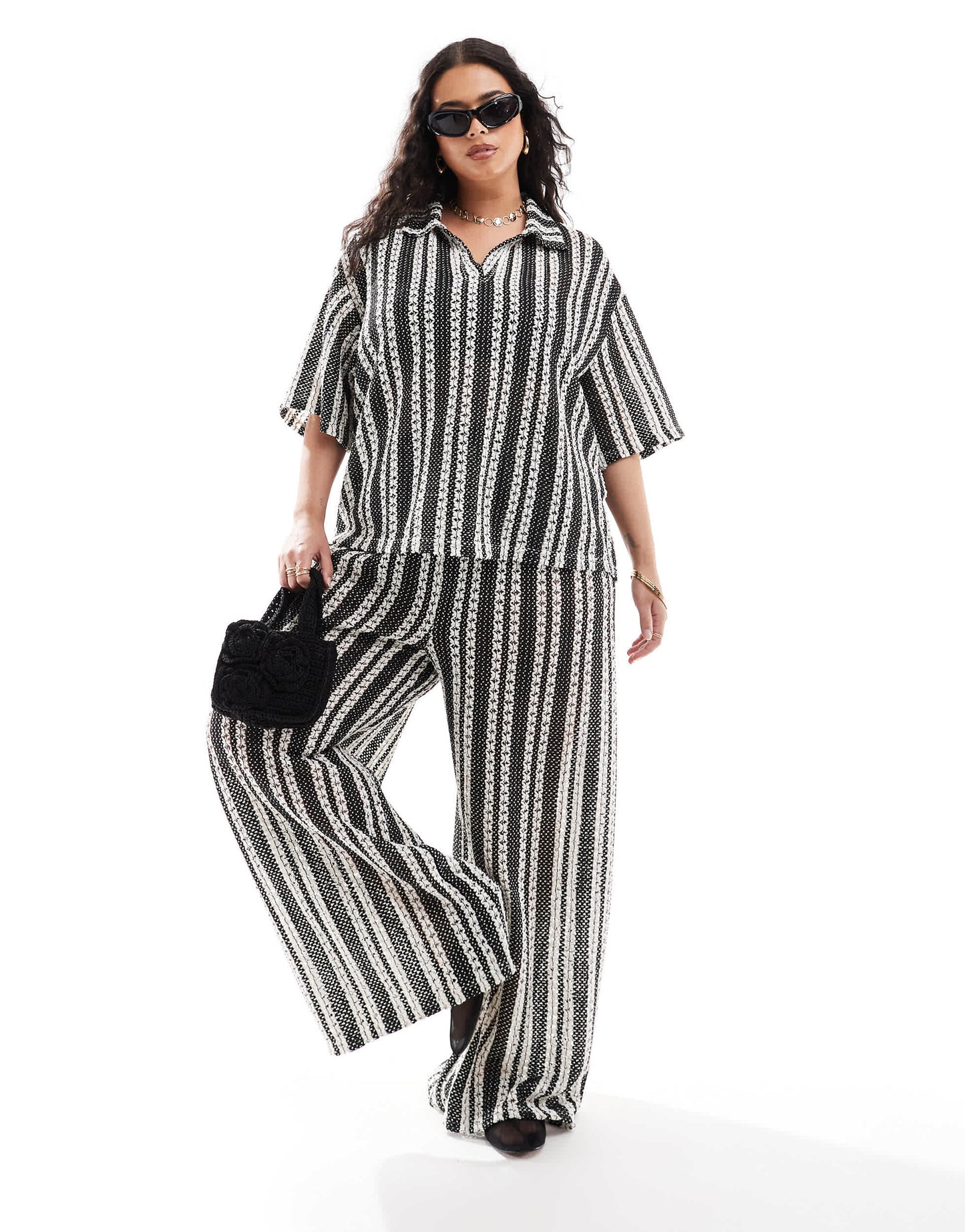 Extro & Vert Plus crochet shirt co-ord in mono