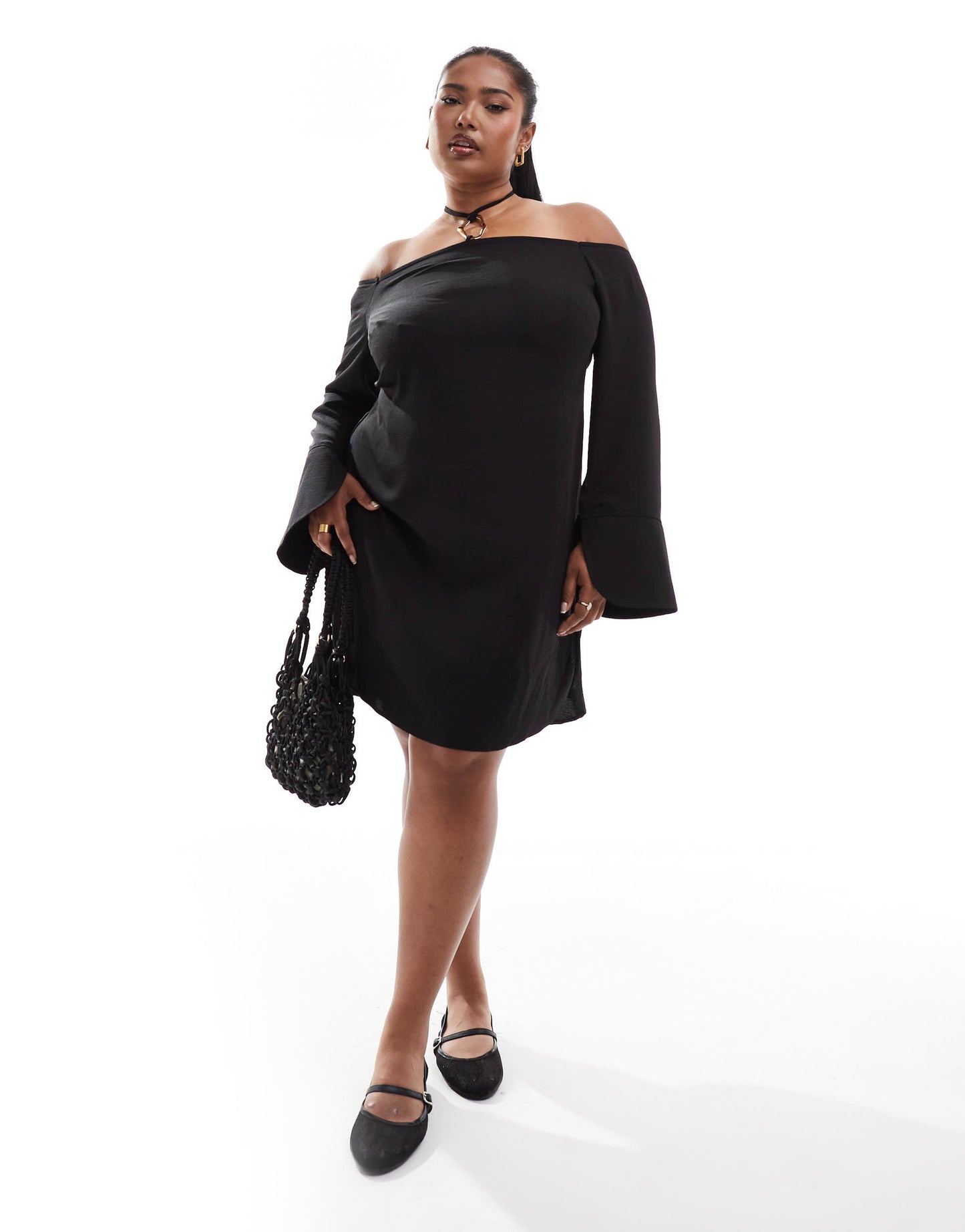 ASOS DESIGN Curve off the shoulder halter neck mini dress with curved hem and hardware detail in black