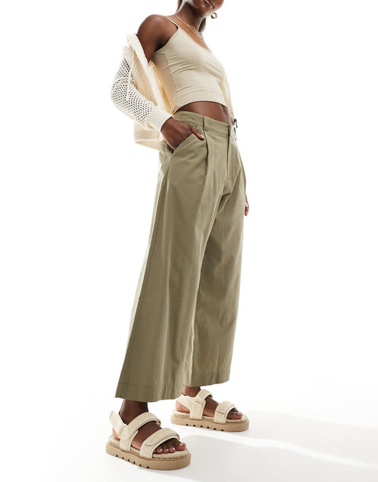 ASOS DESIGN wide leg crop trouser in olive