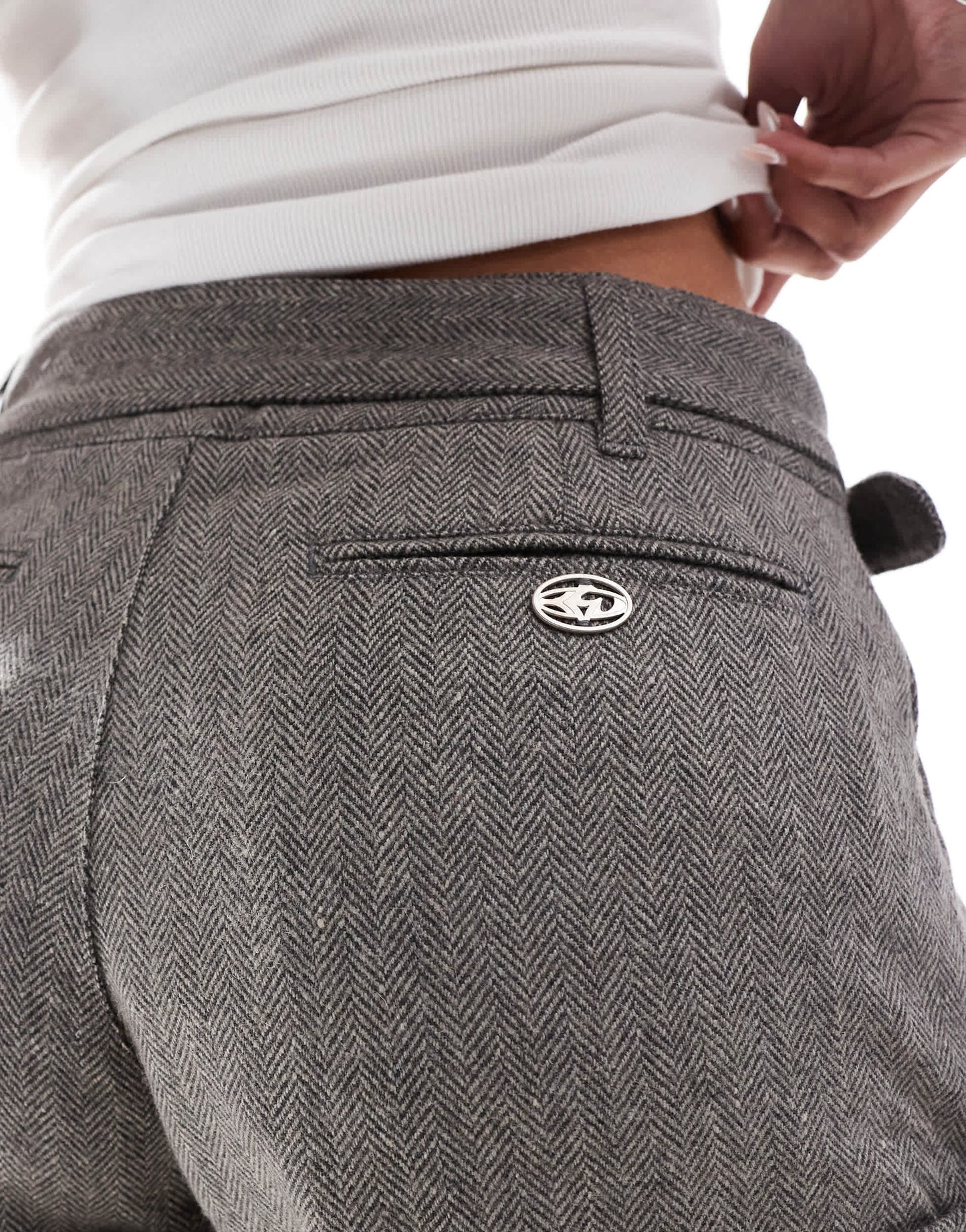 Basic Pleasure Mode tweedy oversized 90s shorts in grey