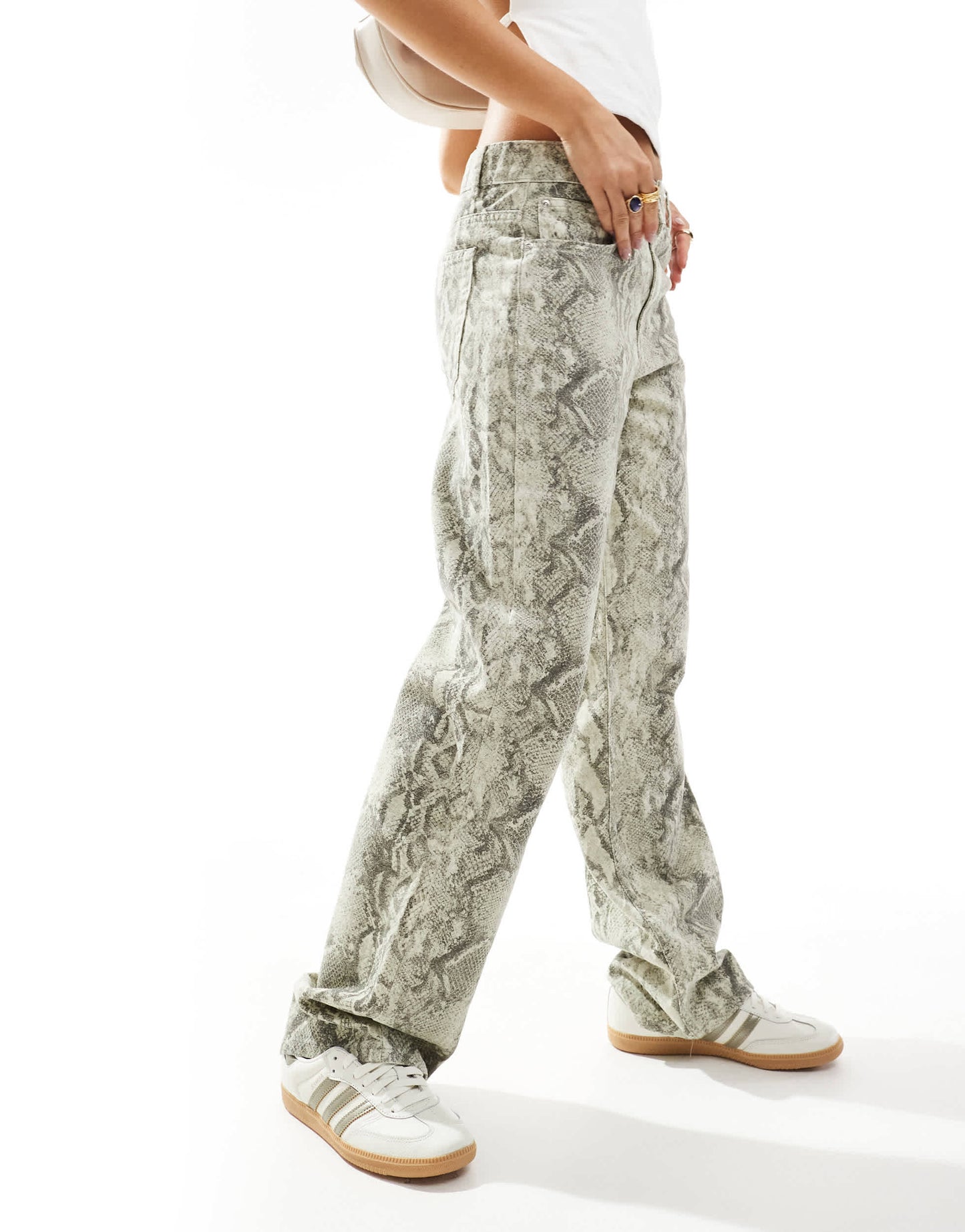 Pull&Bear wide leg jean in snake print