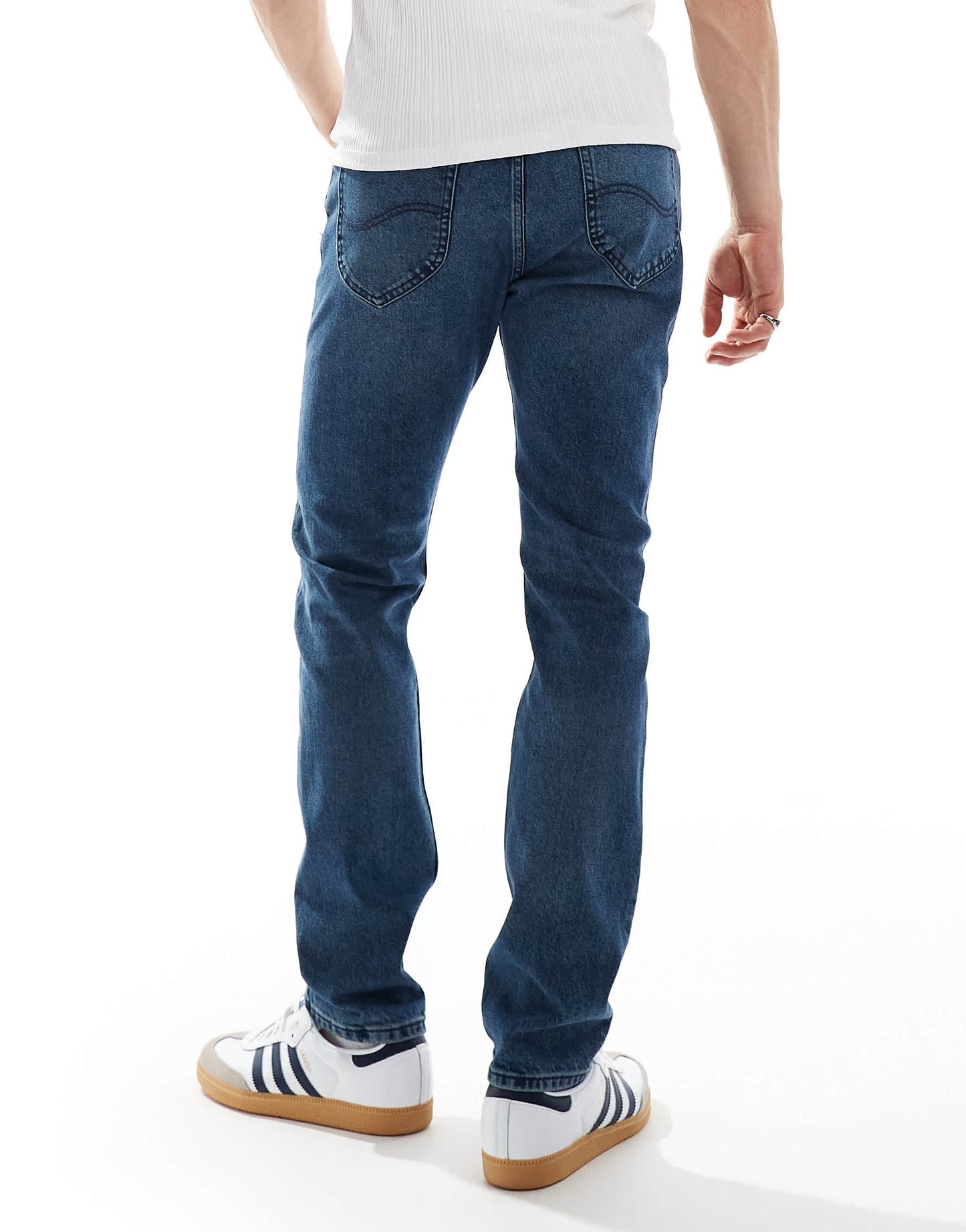 Lee Rider slim straight fit jeans in mid vintage wash
