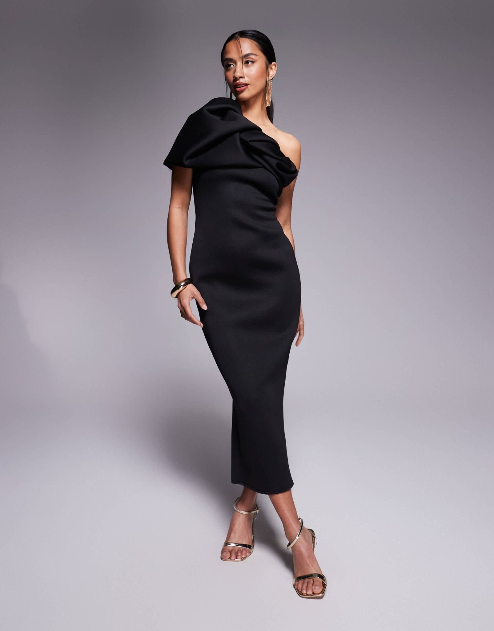 ASOS DESIGN Petite structured puff sleeve bandeau midi dress in black