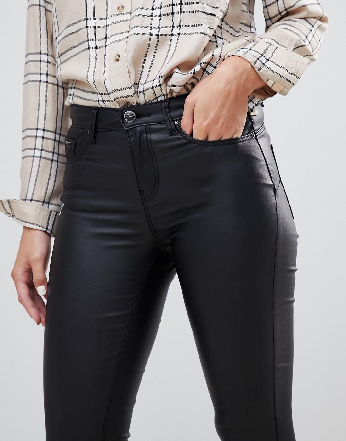 Stradivarius Coated push up jean
