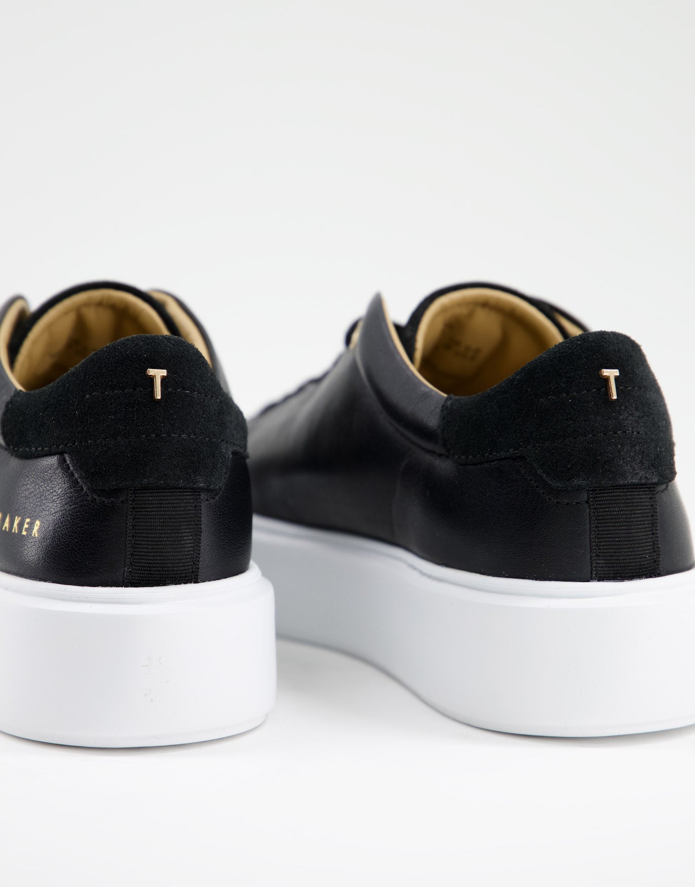 Ted Baker Yinka trainer in black ASOS Sample Sale