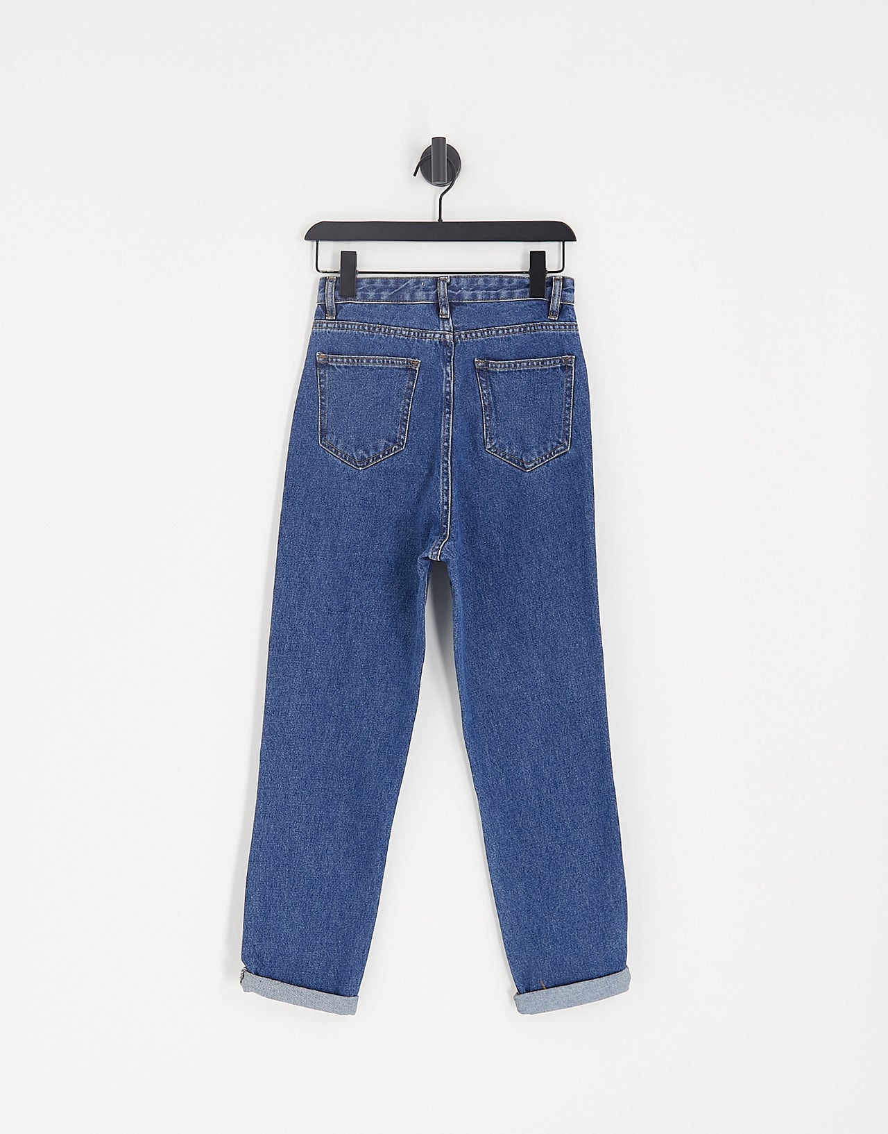 DTT Lou mom jeans in mid blue wash