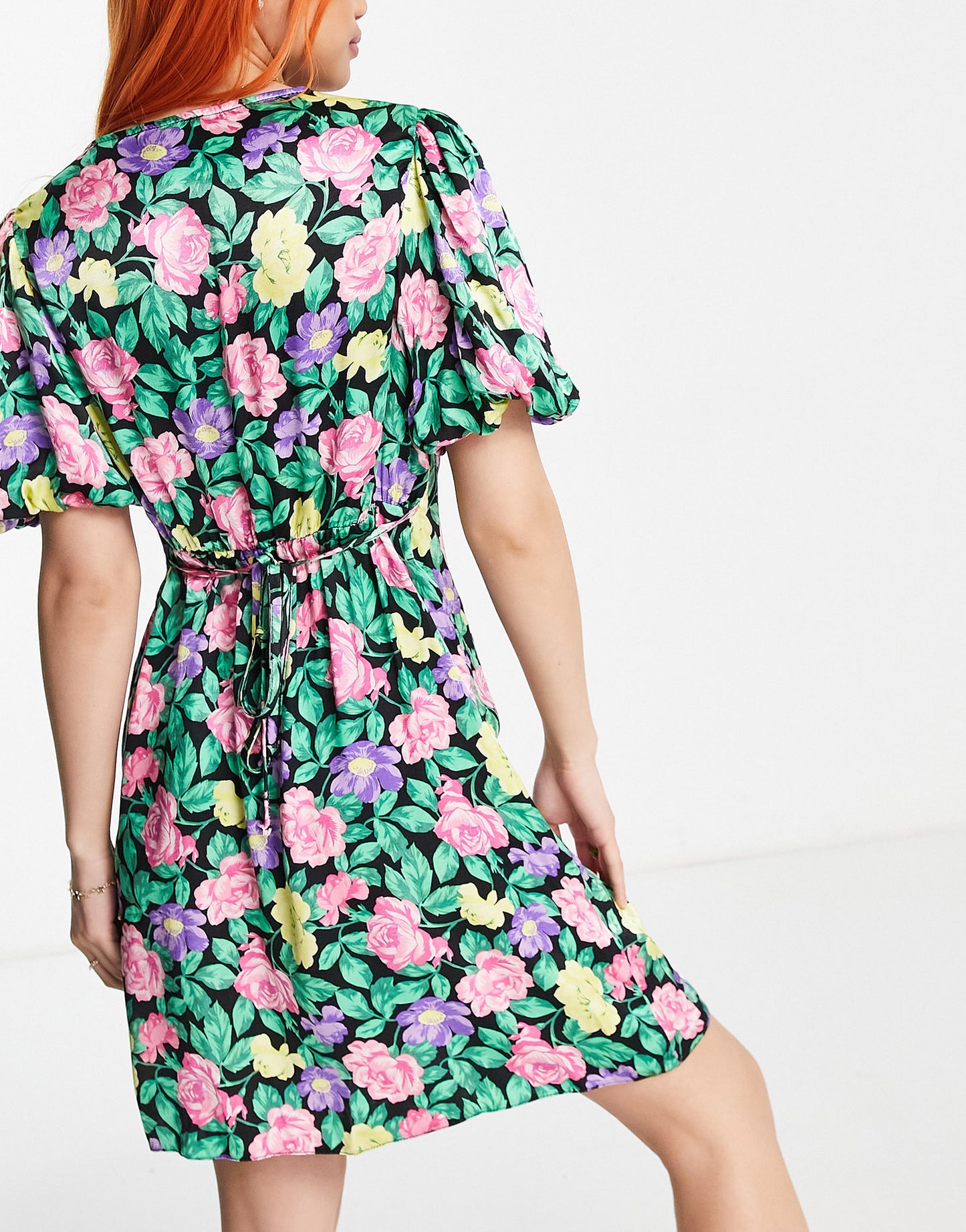 New Look Petite puff sleeve ruched front mini dress in black floral