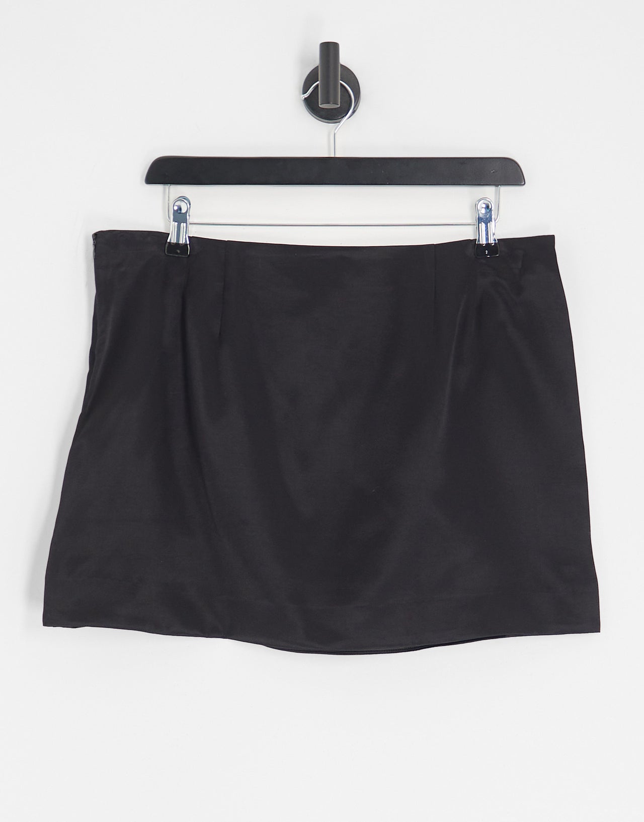 Pull&Bear curved hem satin mini skirt in black