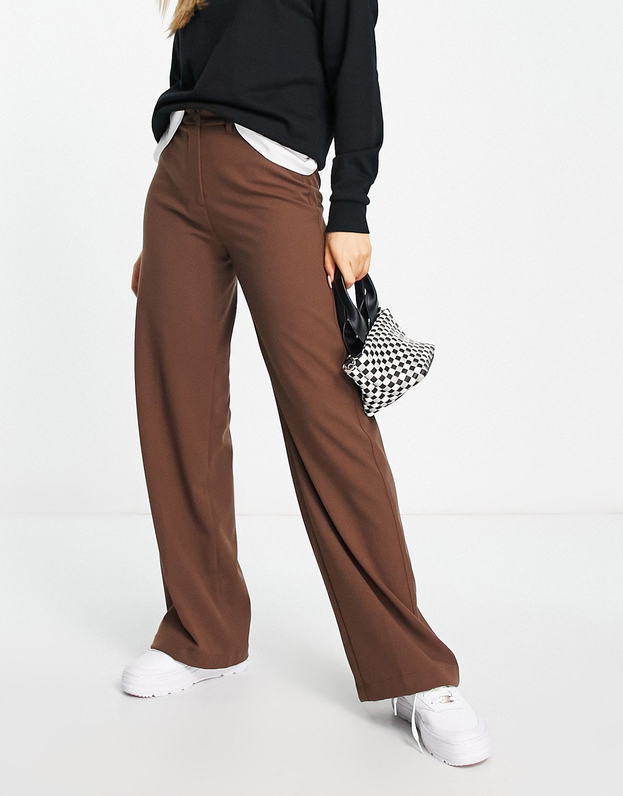 Bershka wide leg dad trousers in brown