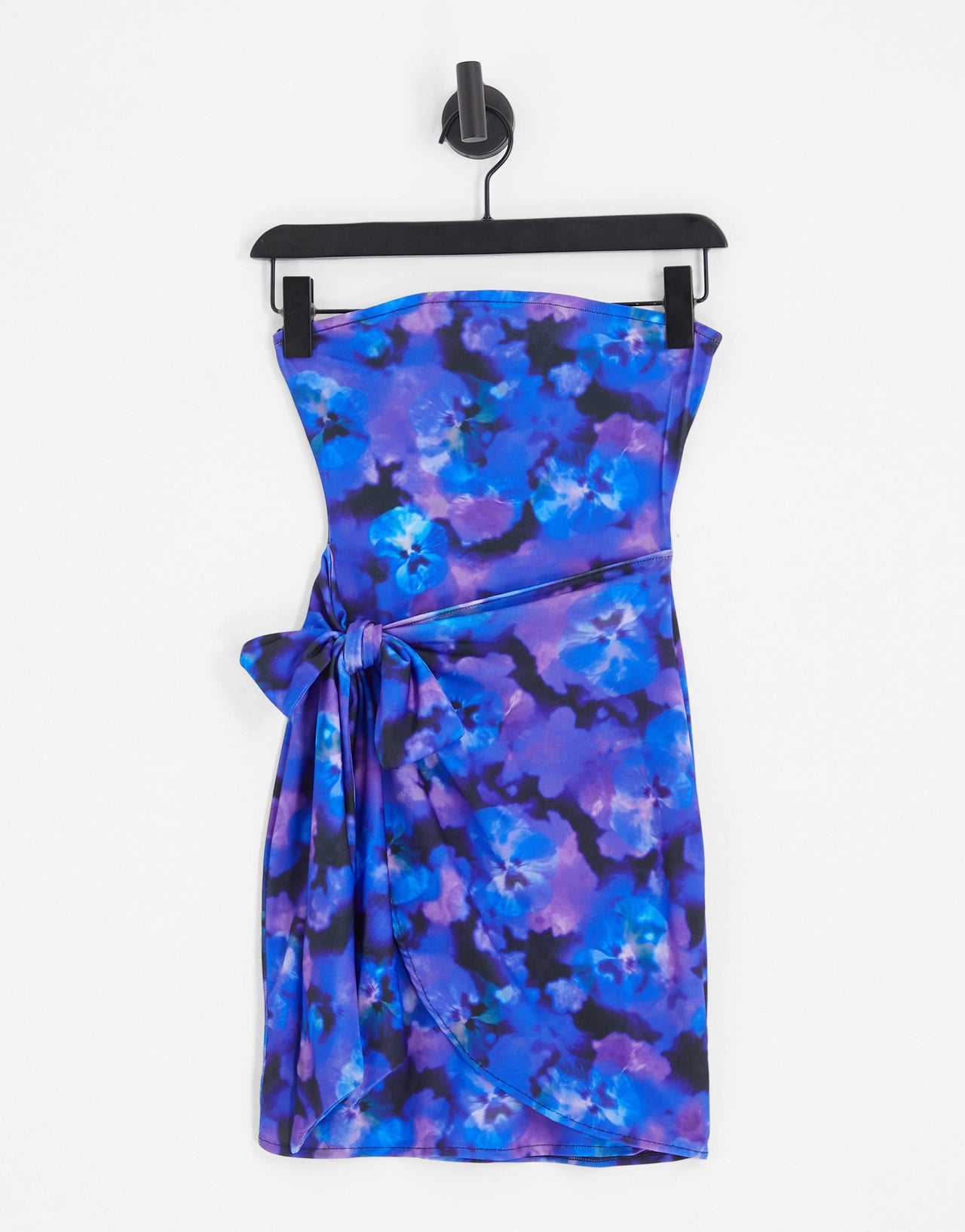 Pull&Bear tie waist bandeau mini dress in blue floral