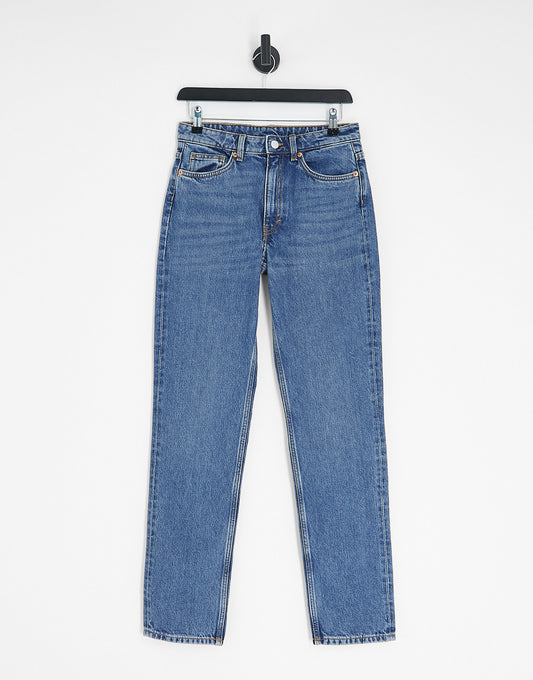 Monki Yara mid rise straight leg jeans in US blue