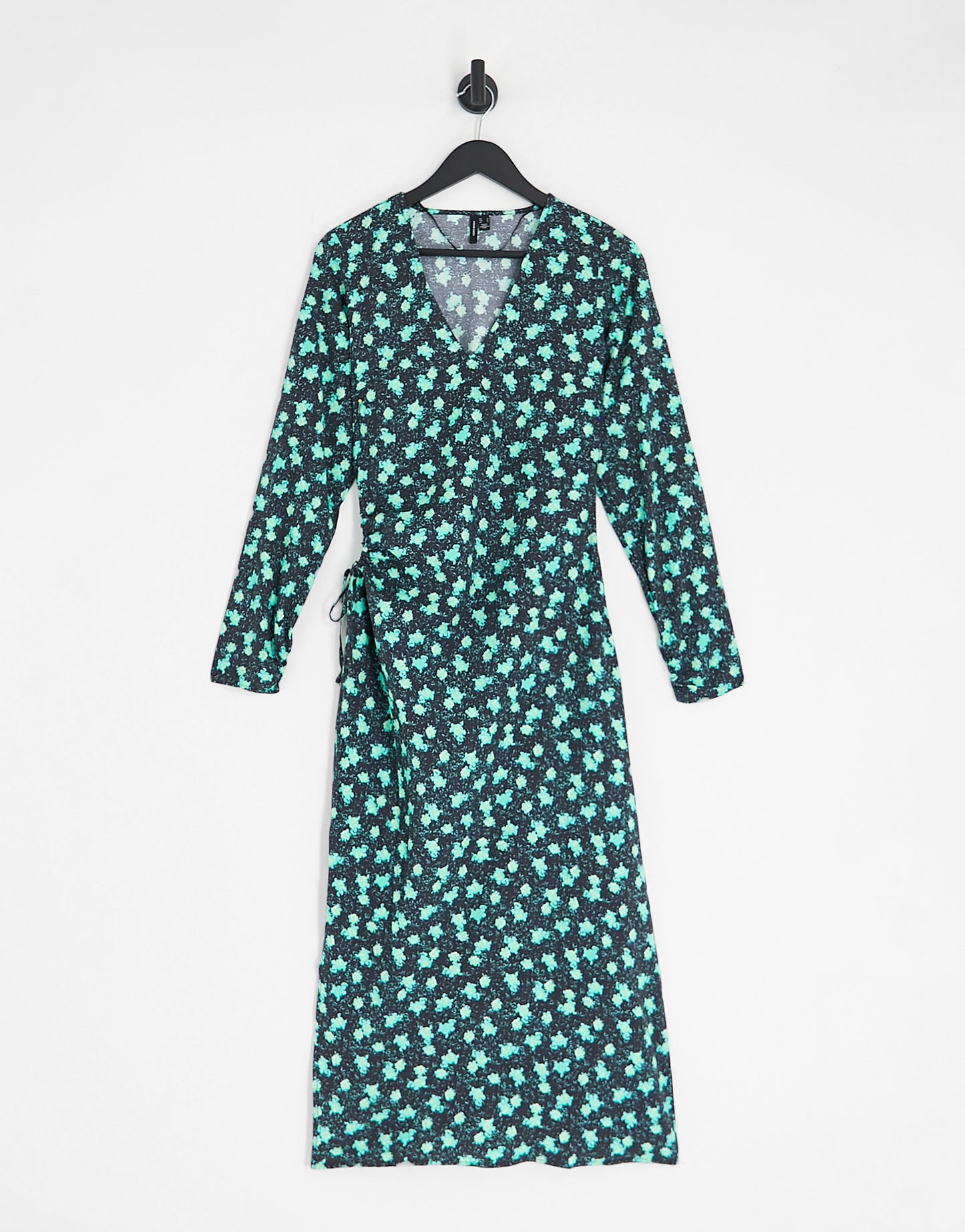 Vero Moda floral printed midi dress in green and black